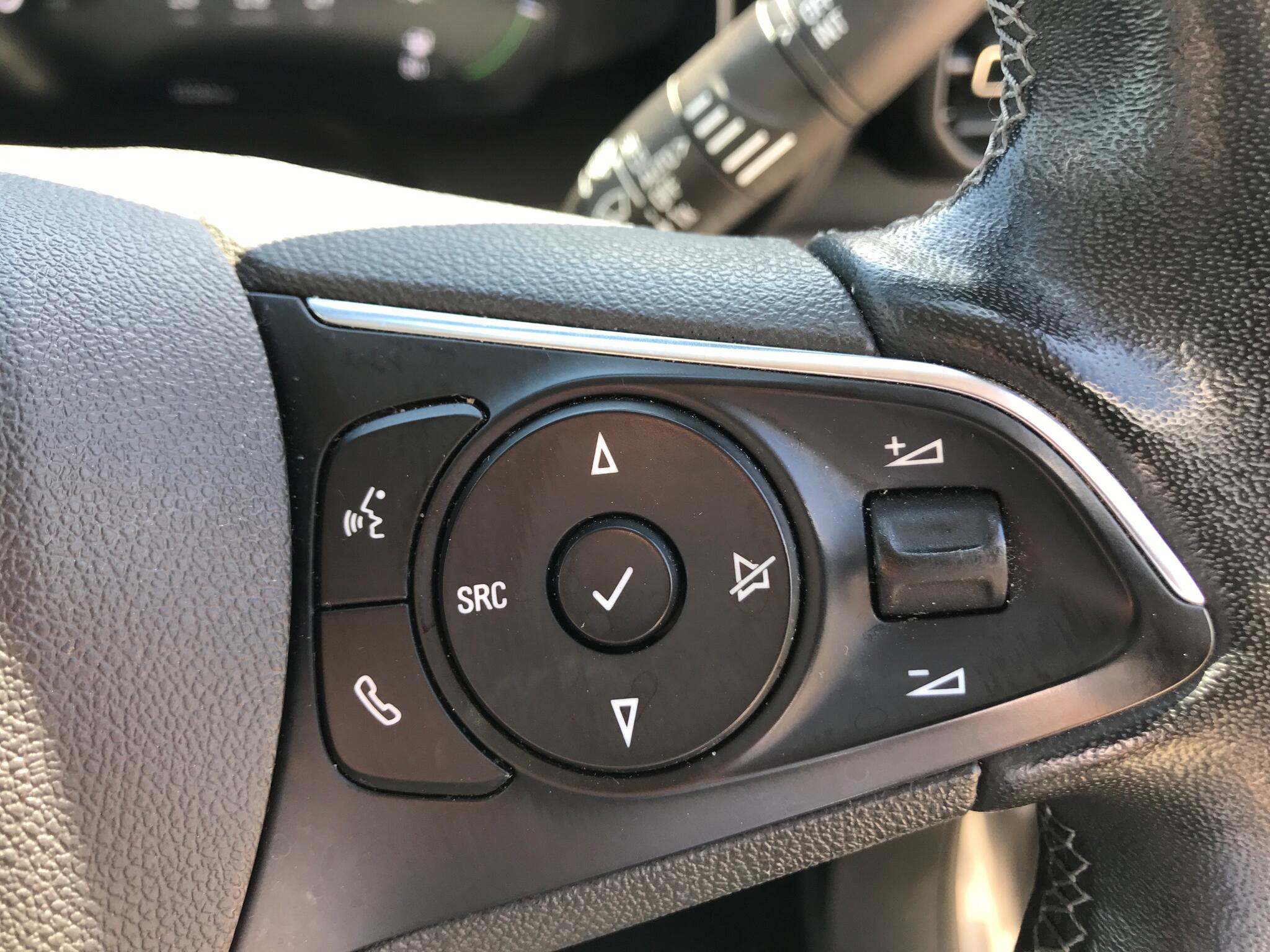 Vauxhall Combo Life Electric view 25