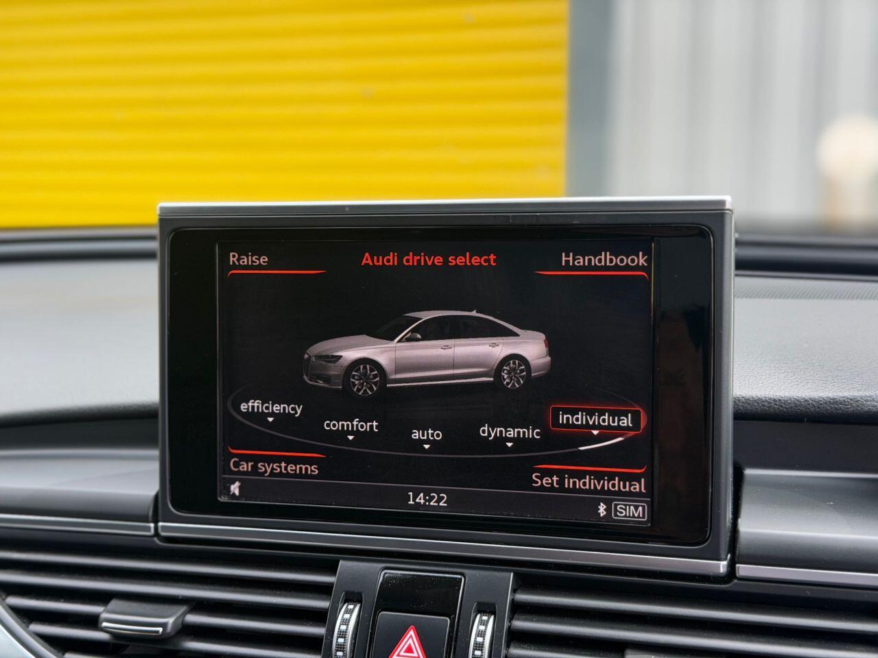 Audi S6 view 29