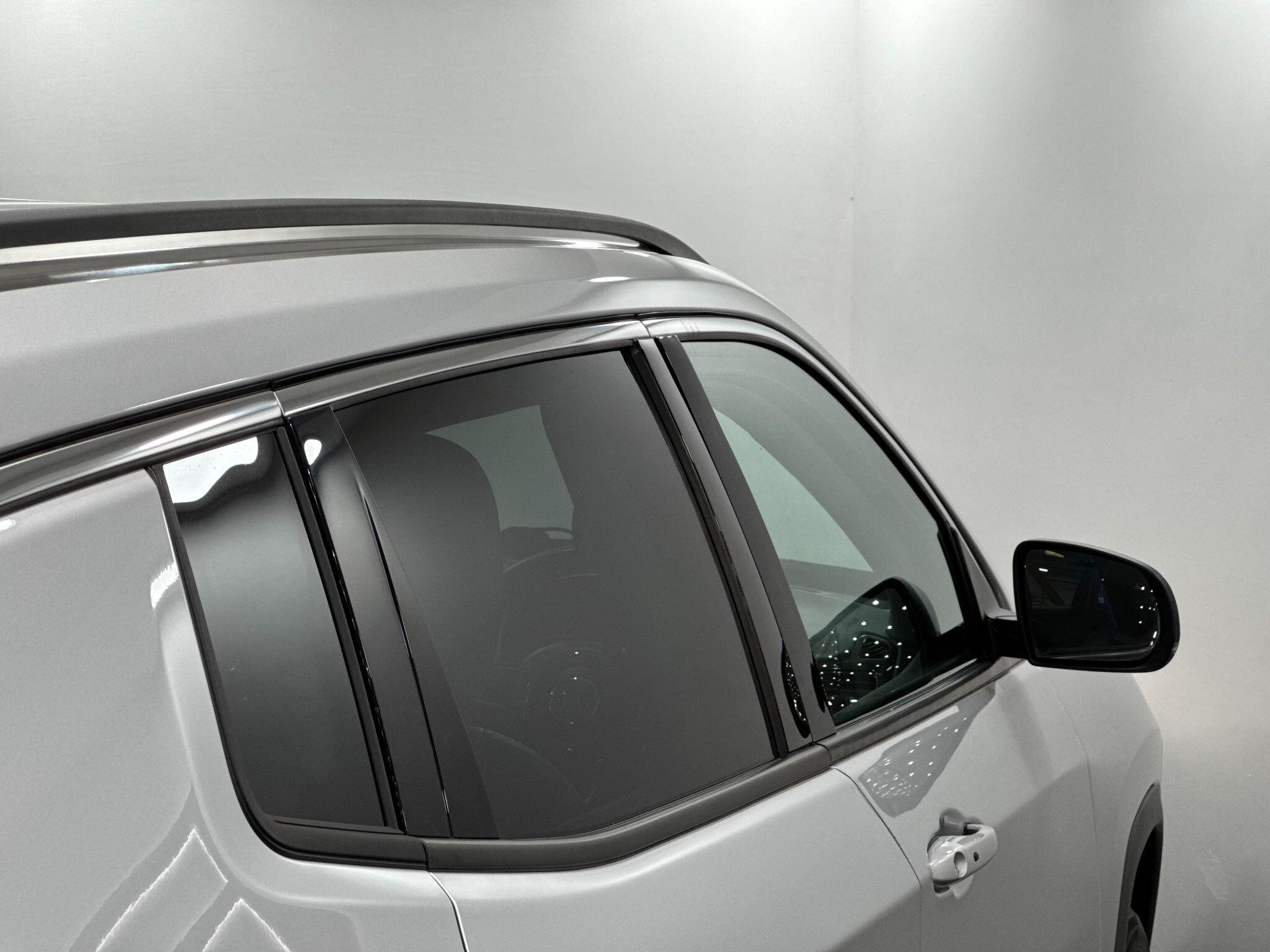 Jeep Compass view 20