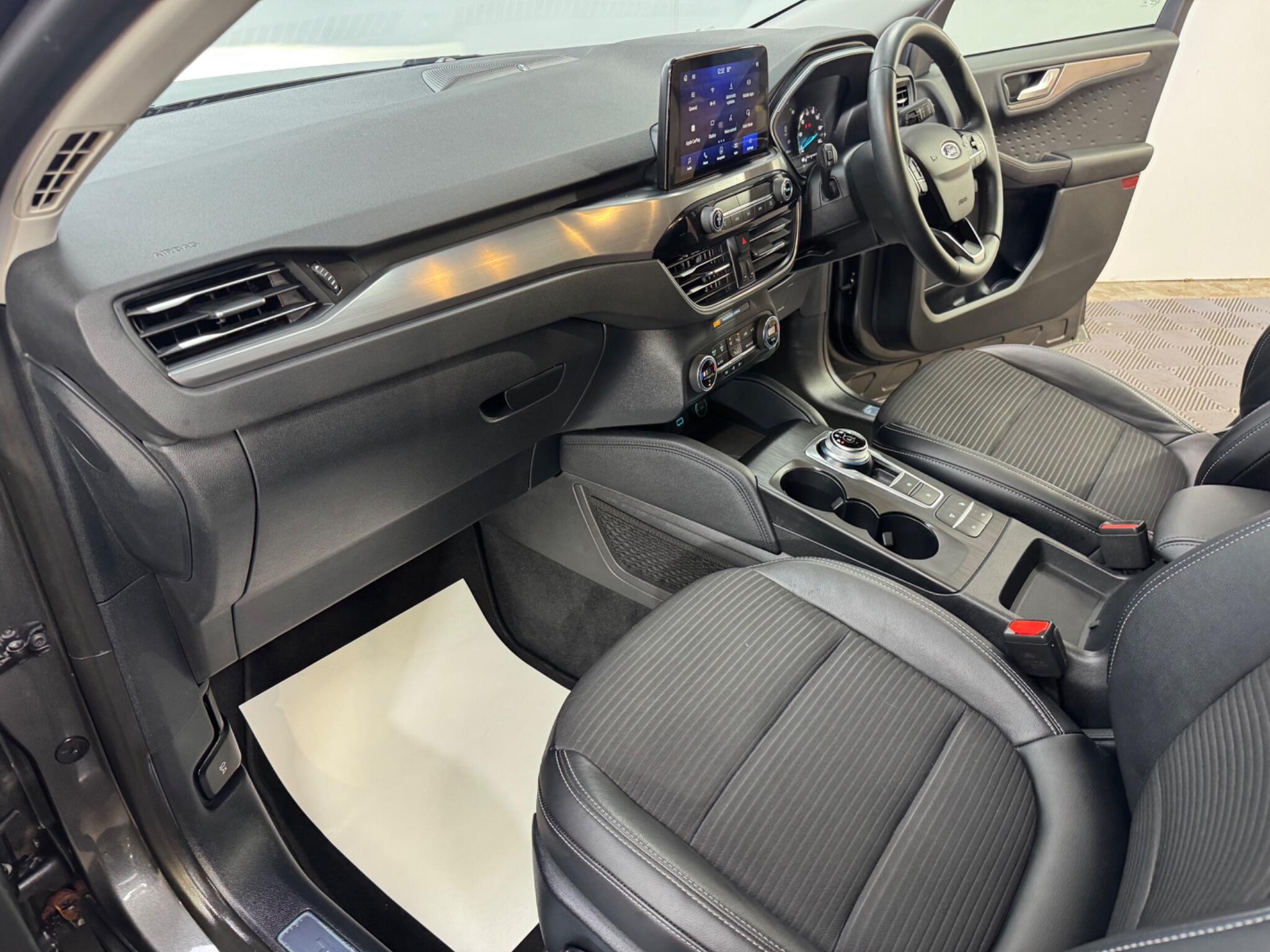 Ford Kuga view 46