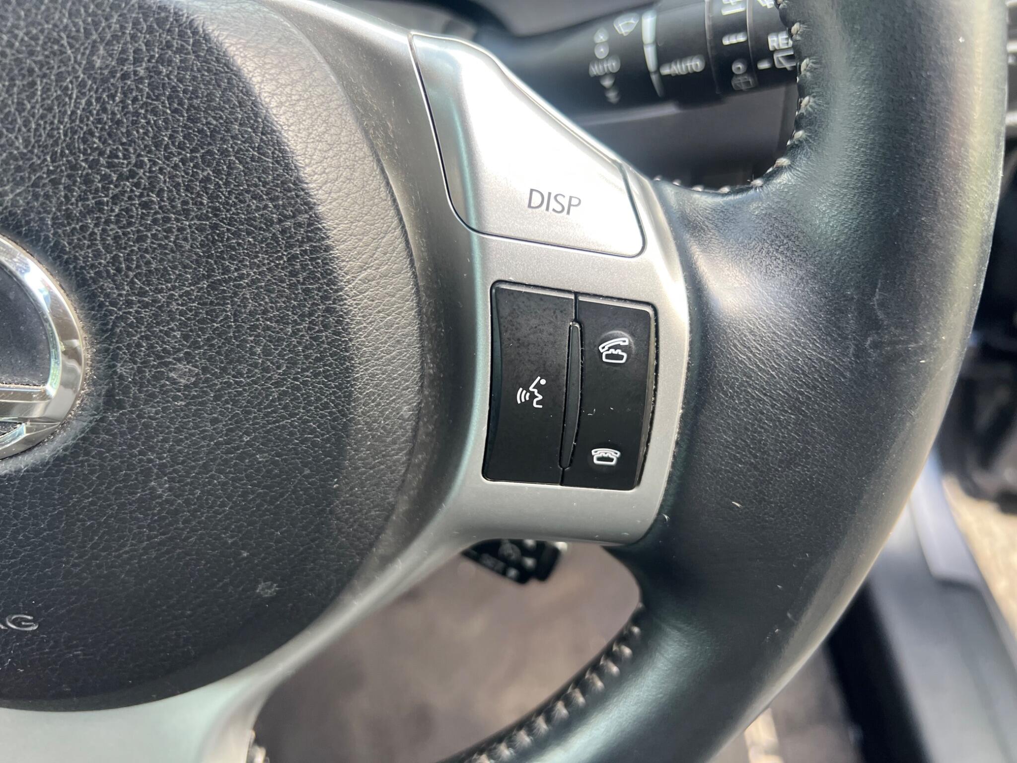 Lexus CT view 19