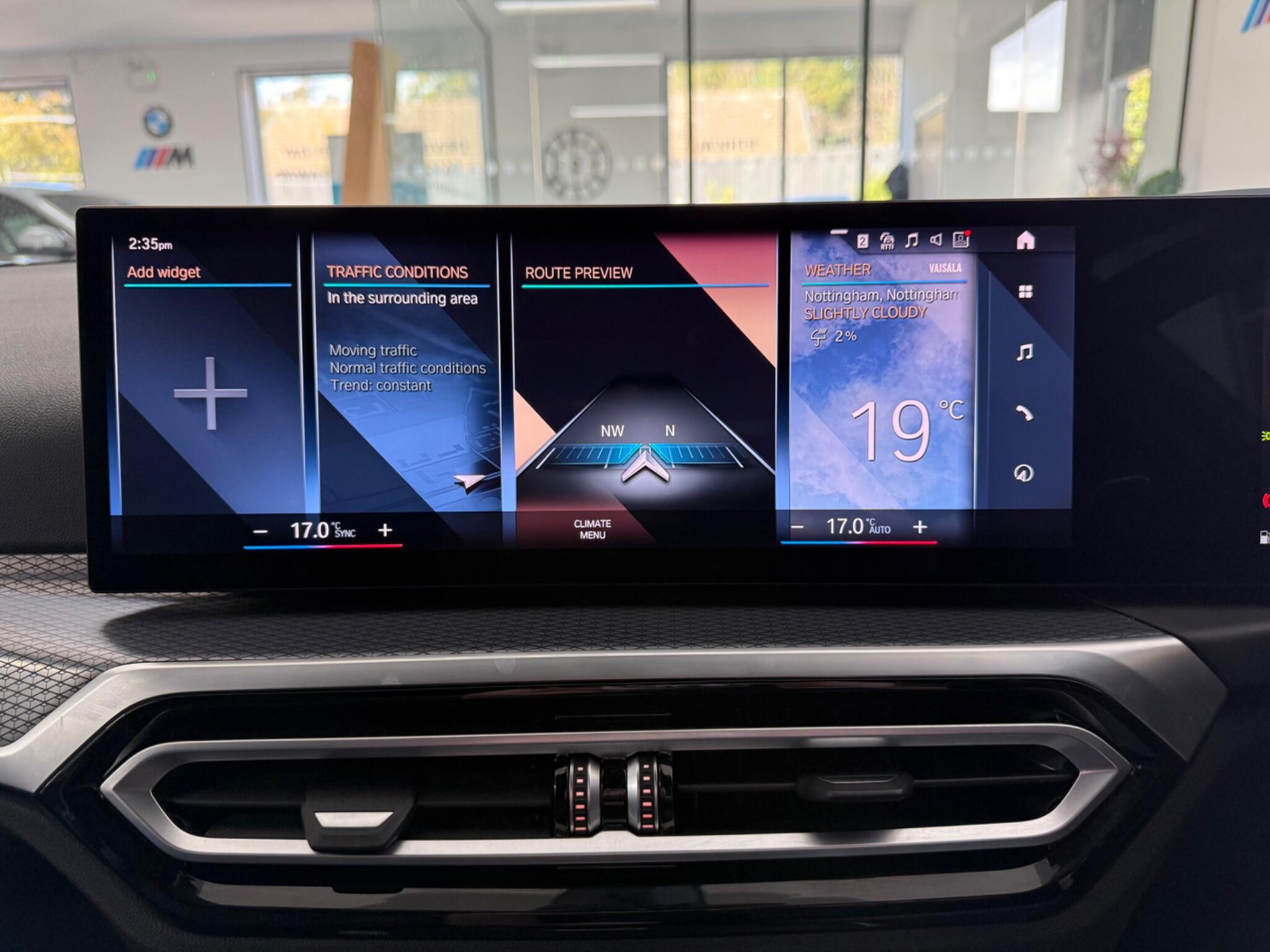 BMW 3 Series view 17
