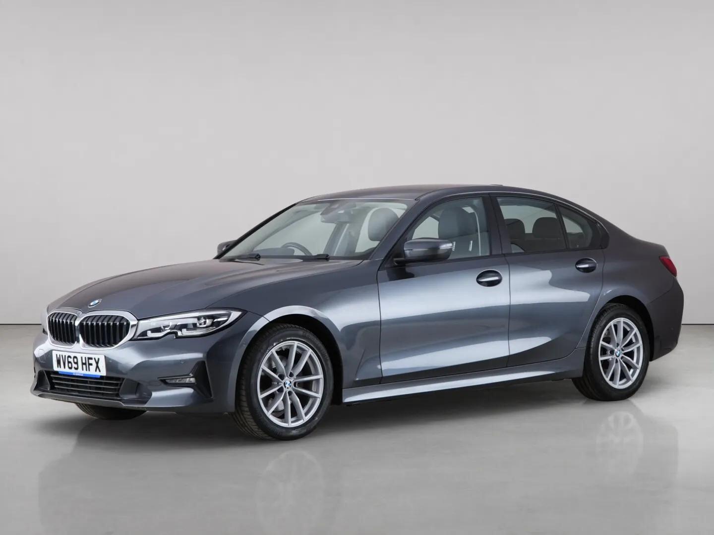 BMW 3 Series view 2