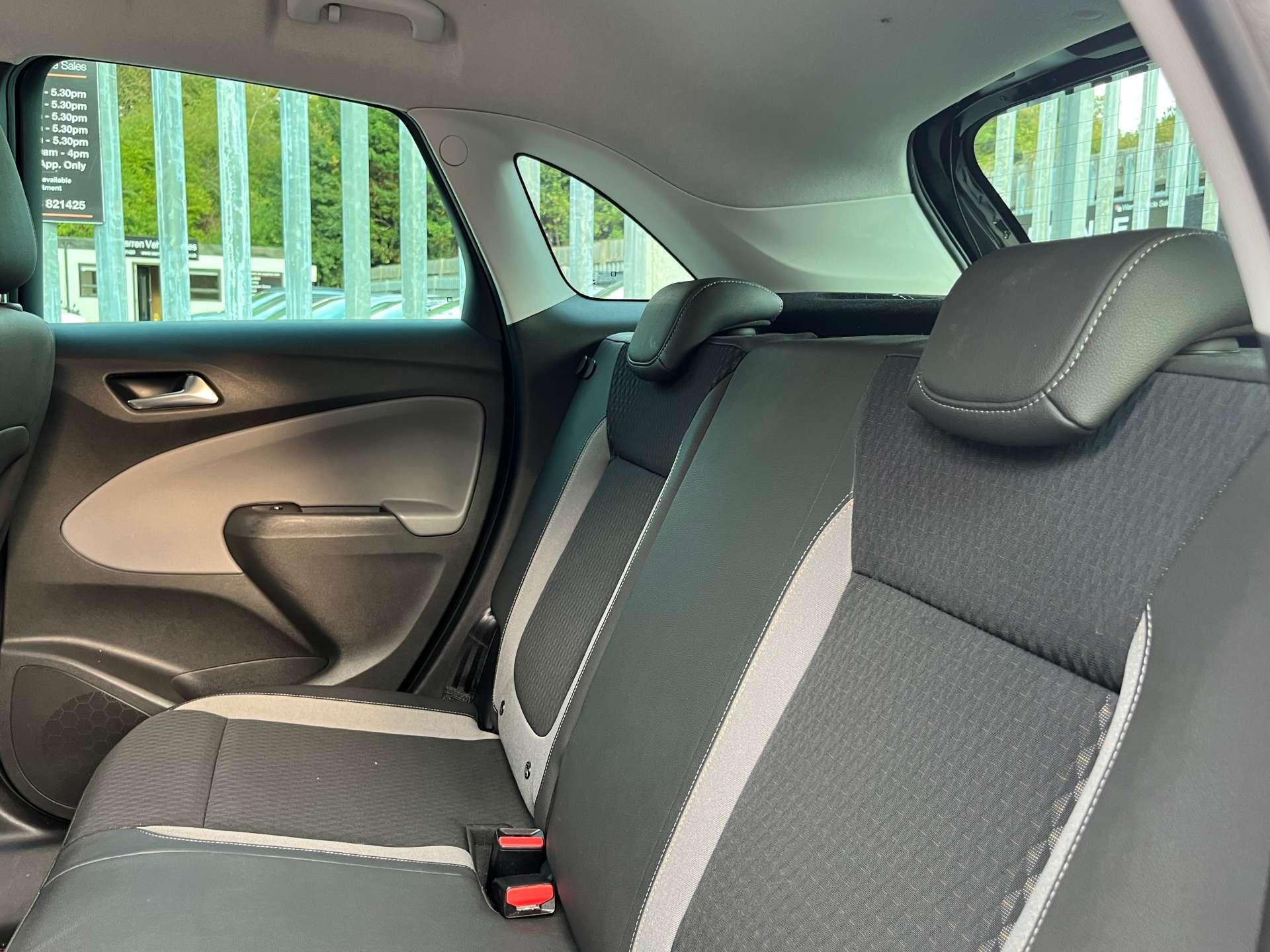 Vauxhall Crossland X view 52