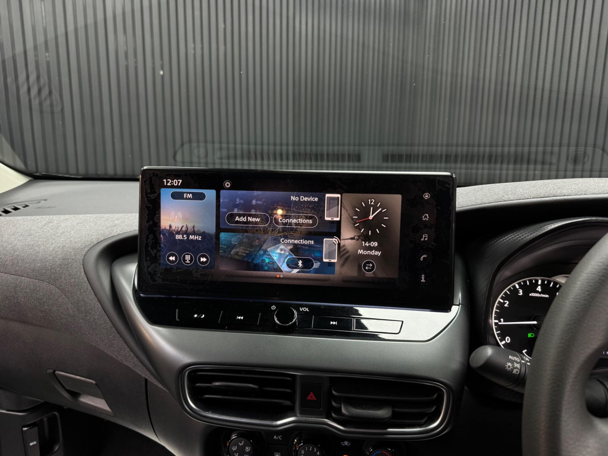 Nissan Juke view 37