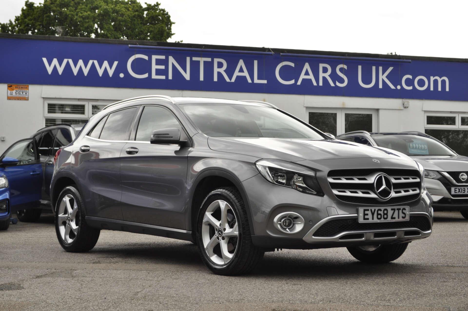 Mercedes-Benz Gla main image
