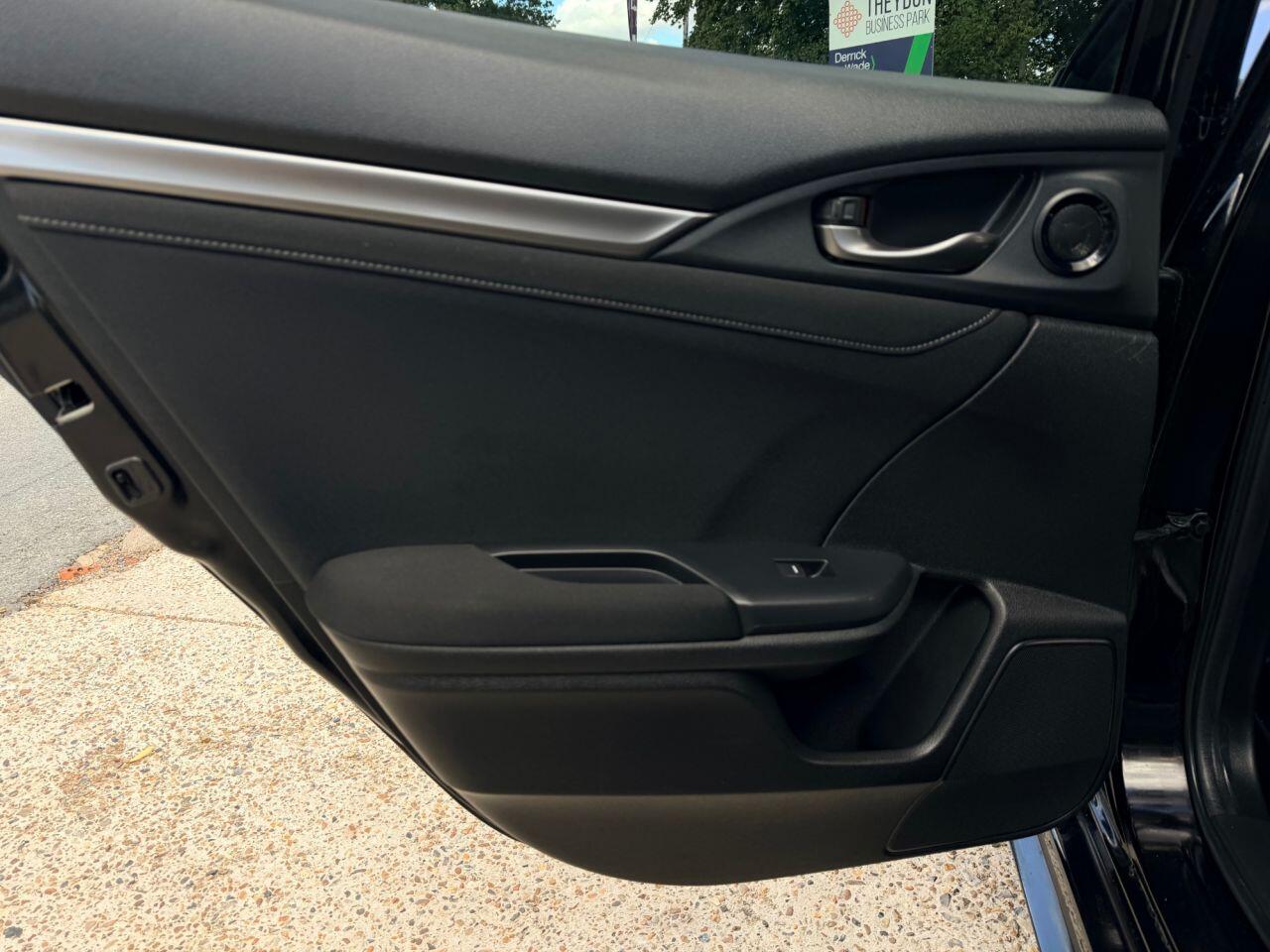 Honda Civic view 19