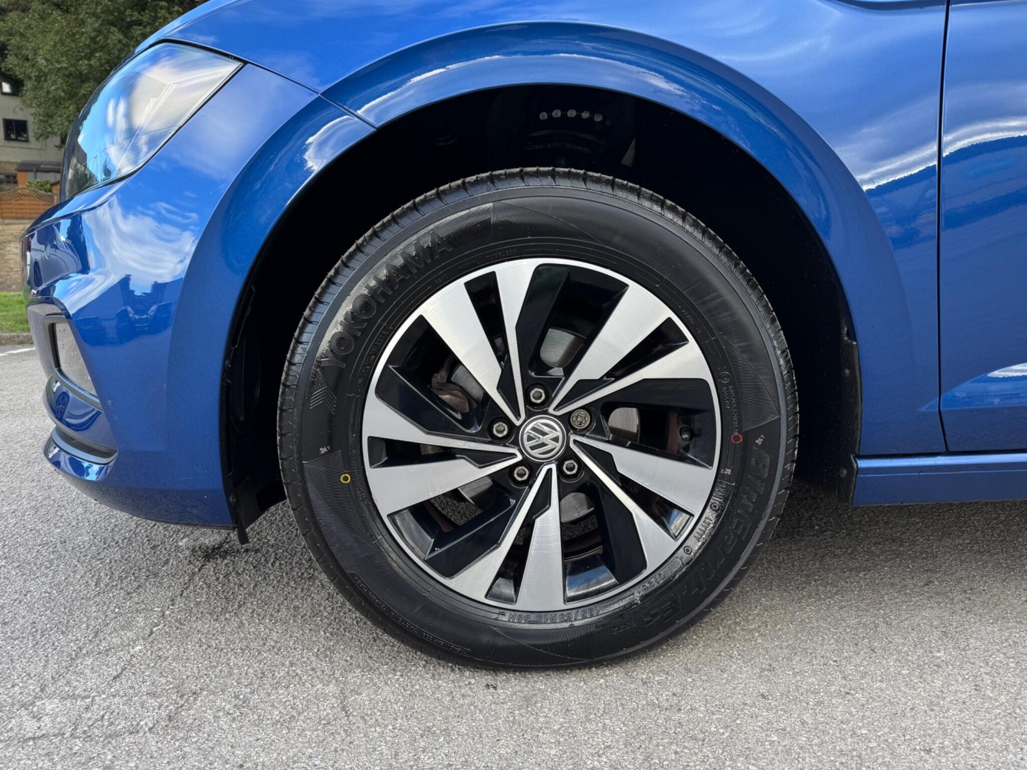 Volkswagen Polo view 19