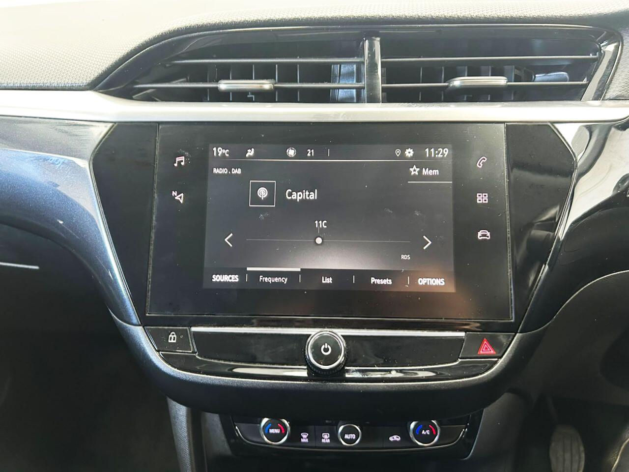 Vauxhall Corsa view 17