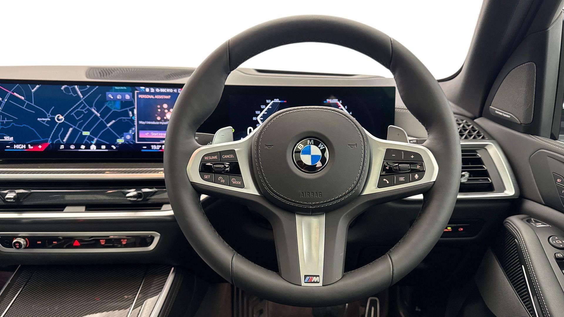 BMW X5 view 5