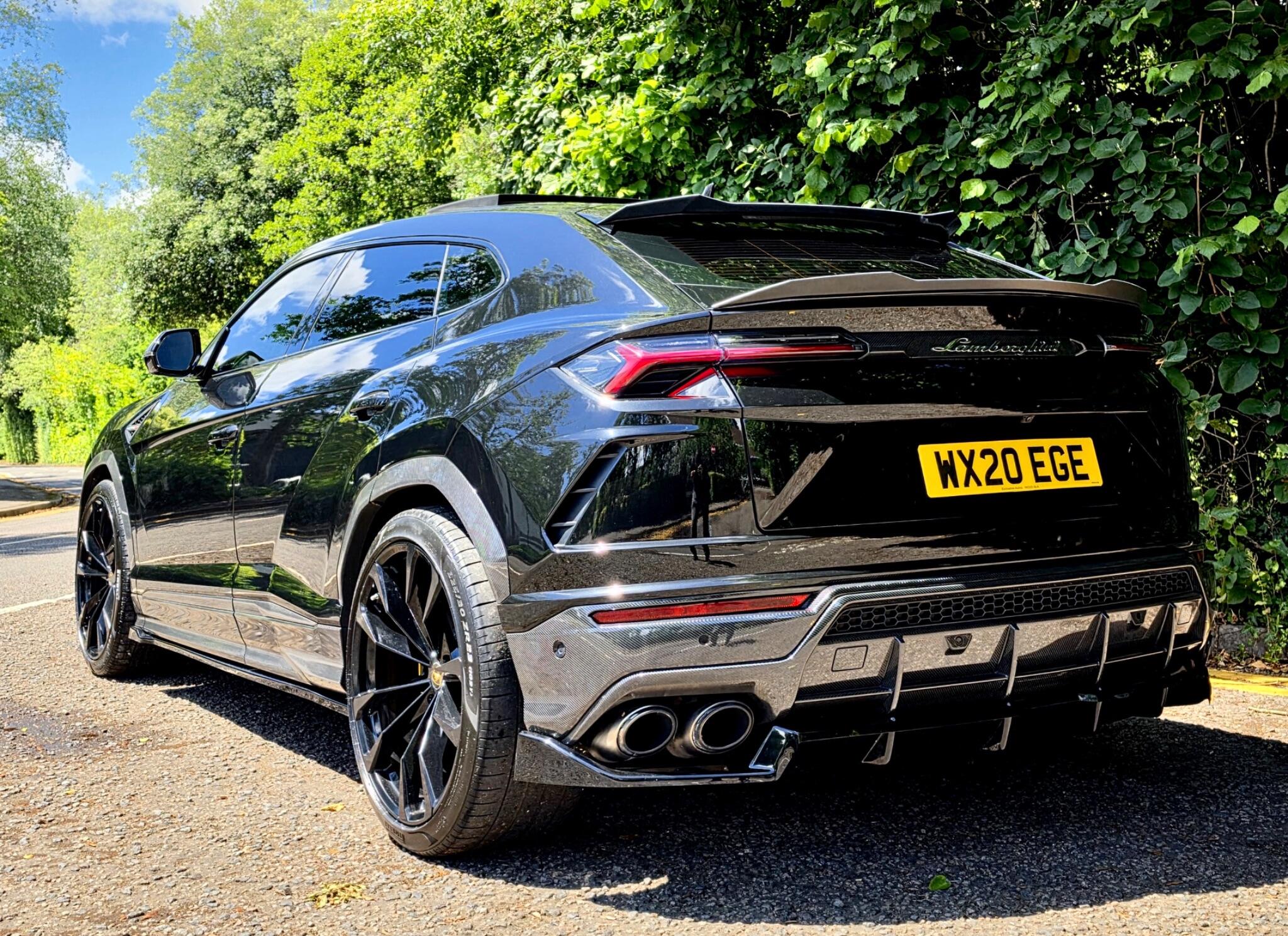 Lamborghini Urus view 24