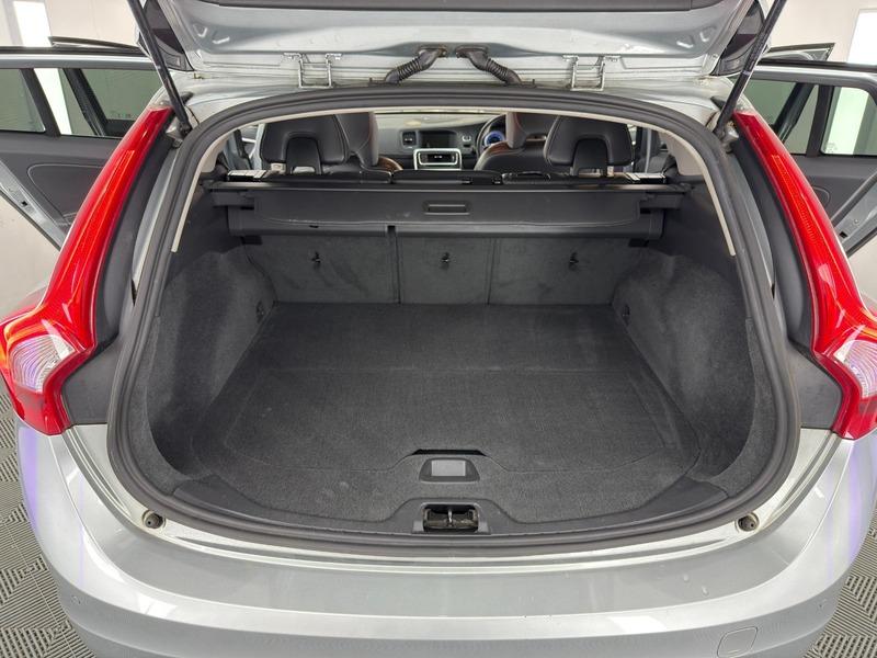 2011 Volvo V60 image 26