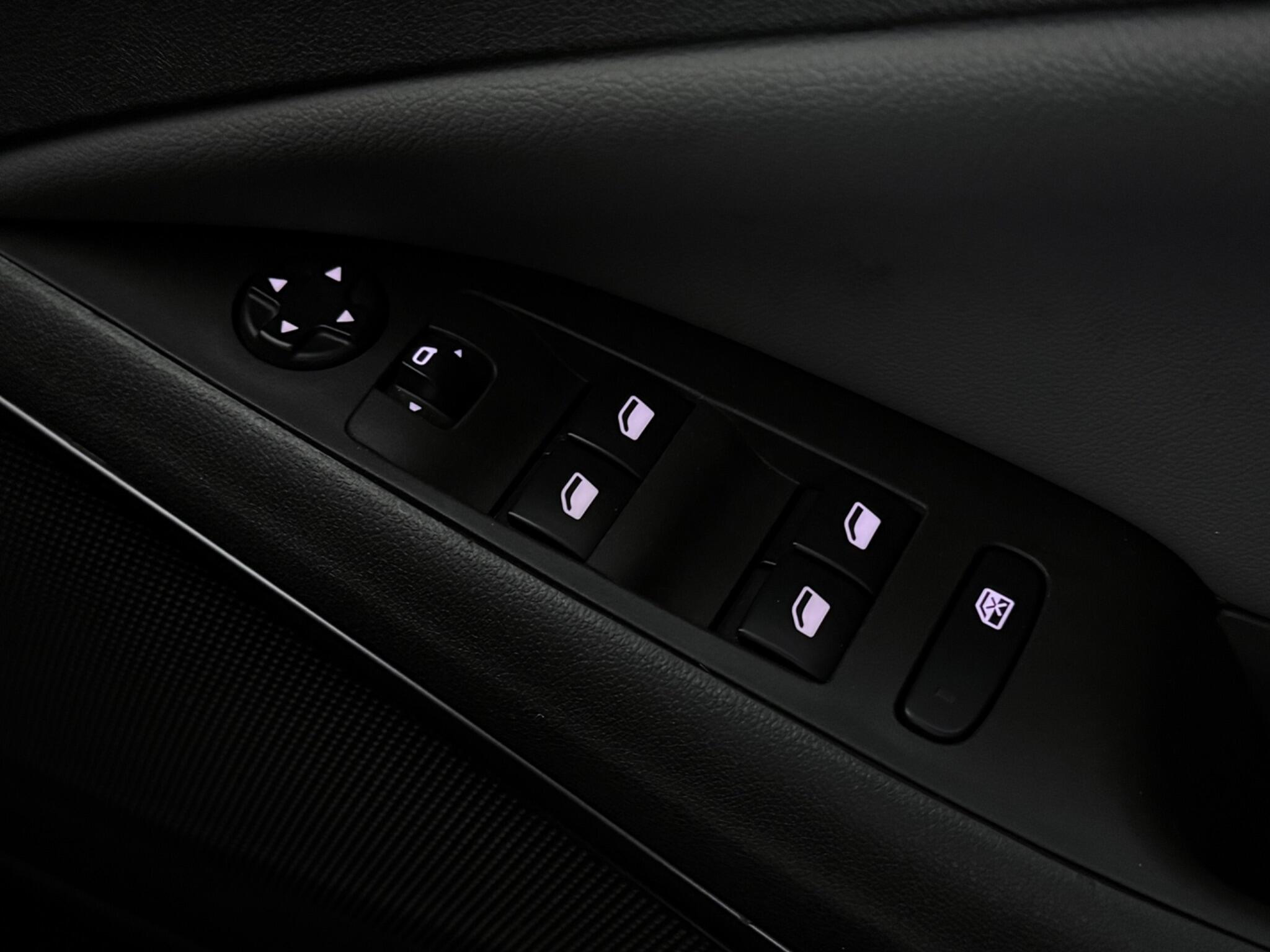 Vauxhall Crossland X view 17