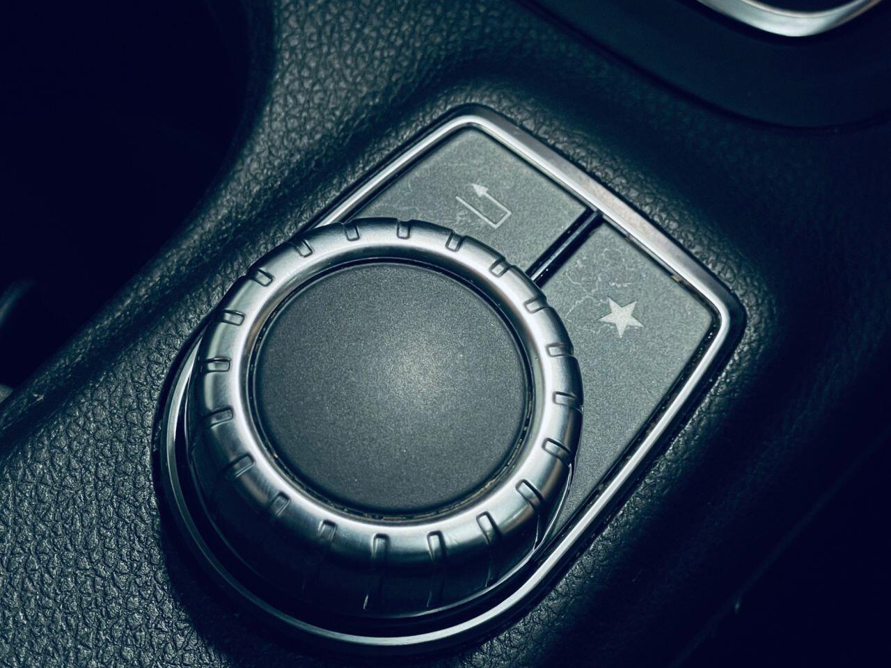 Mercedes-Benz B-Class view 28