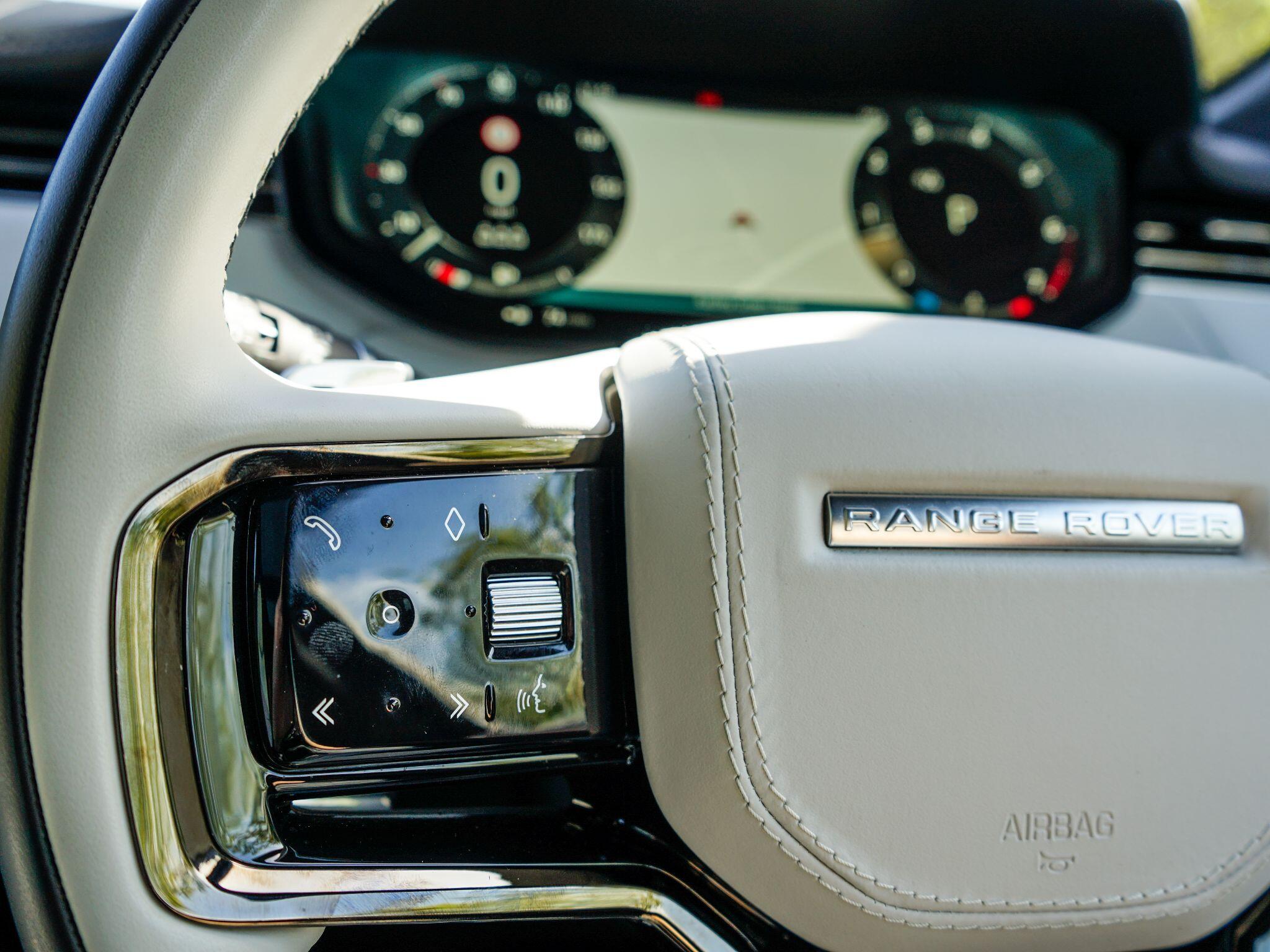 Land Rover Range Rover Sport view 43