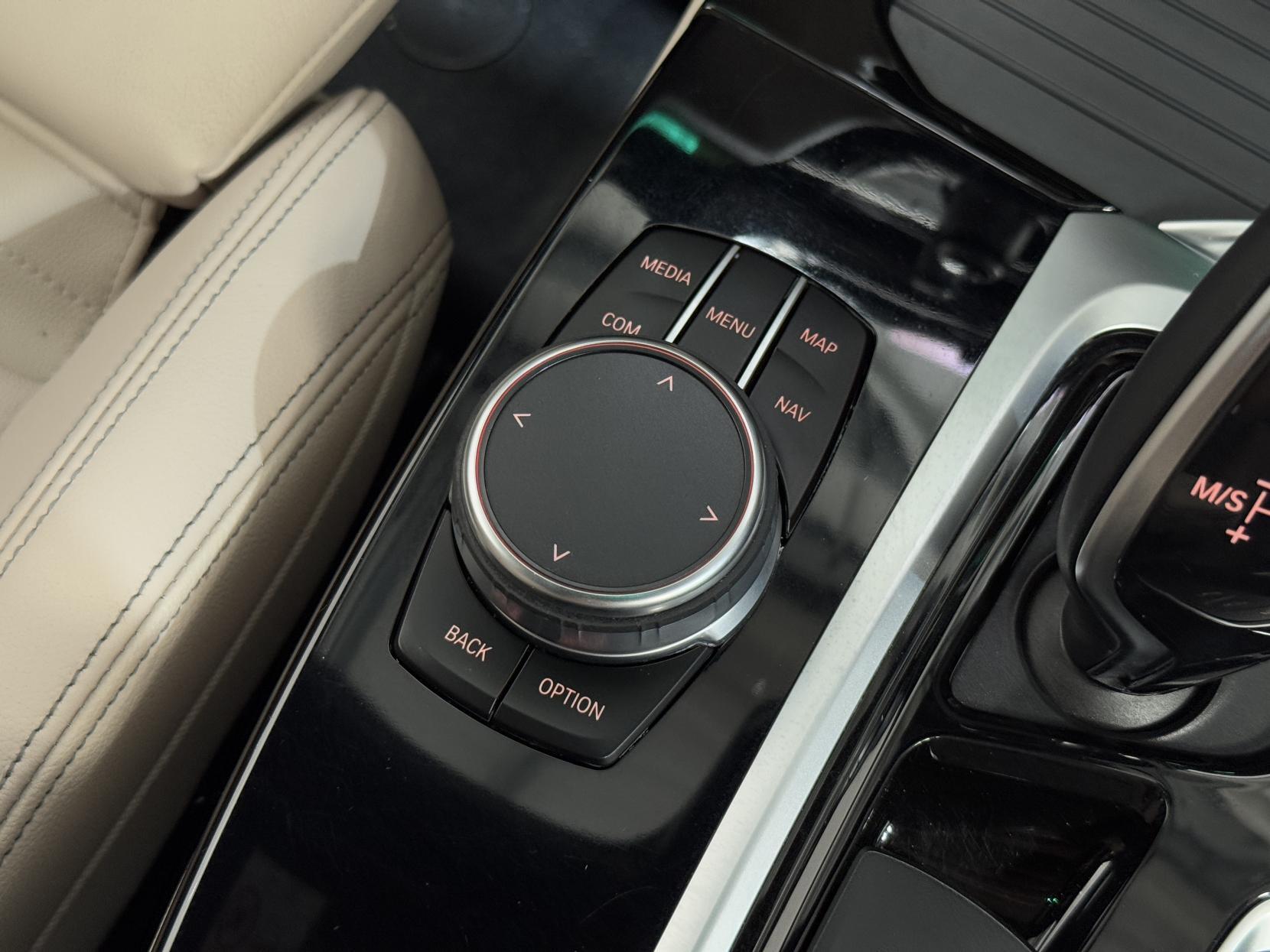 BMW X4 view 44