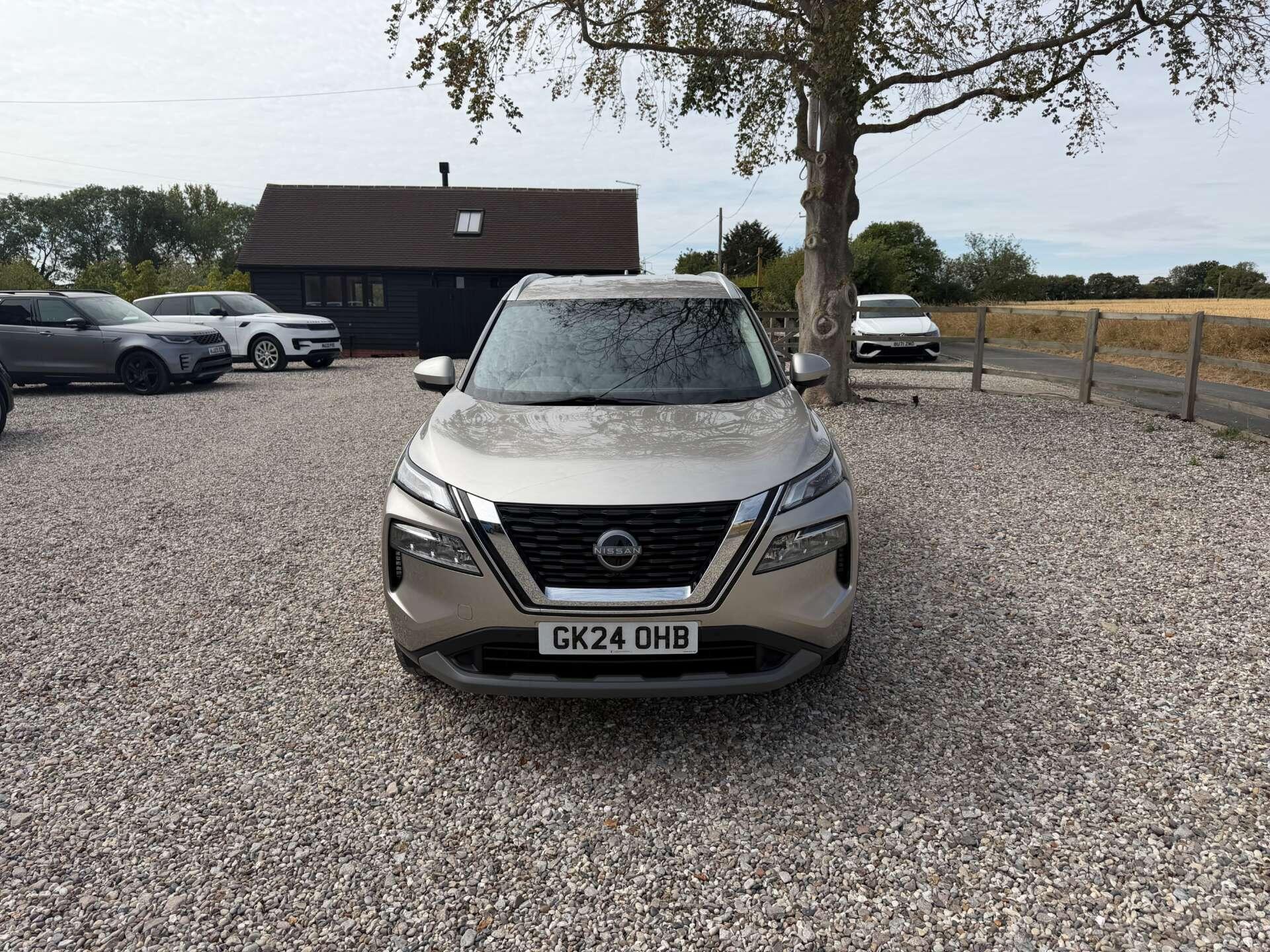 Nissan X-Trail view 8
