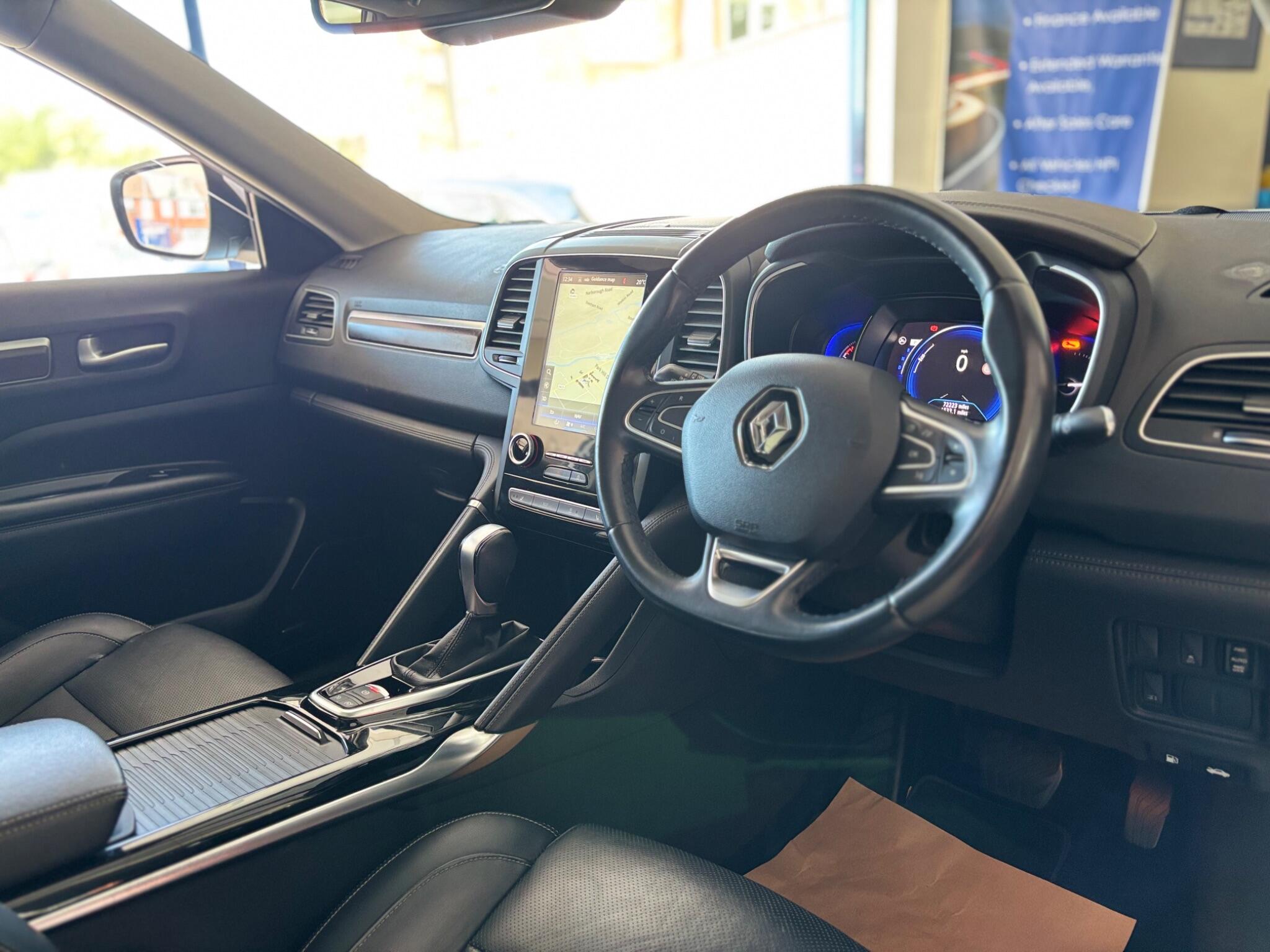 Renault Koleos view 9
