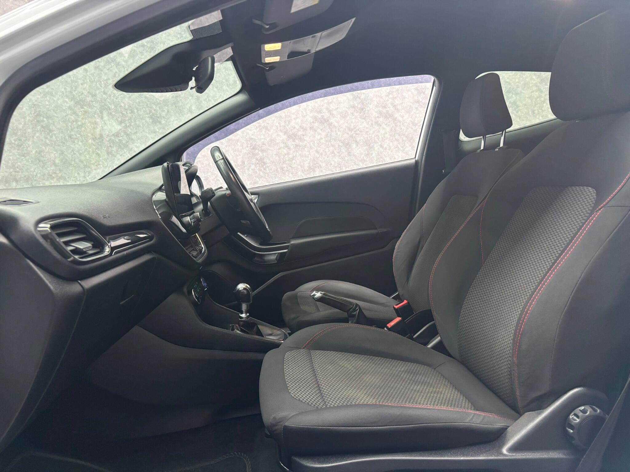 Ford Fiesta view 7
