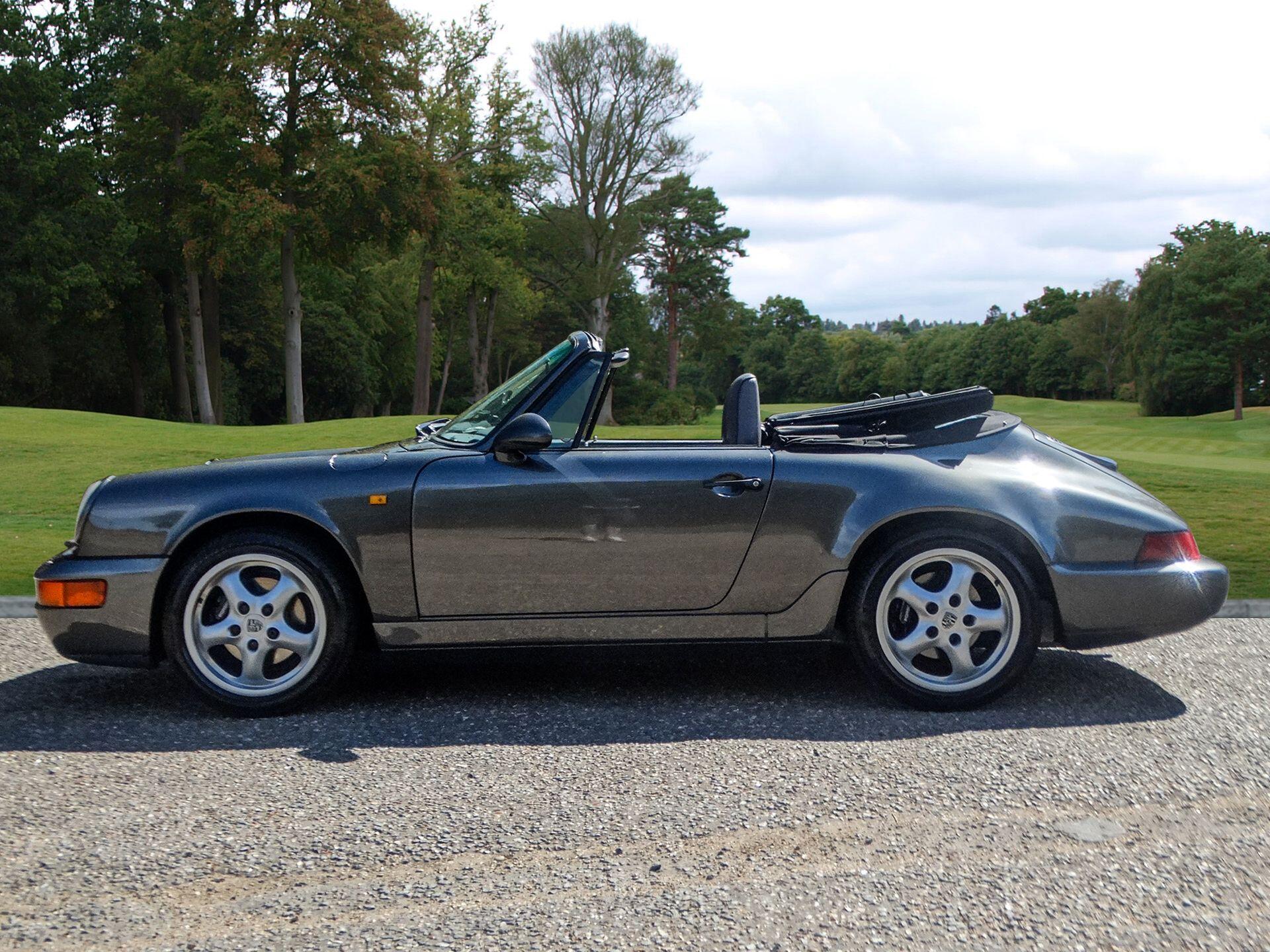 Porsche 911 view 2