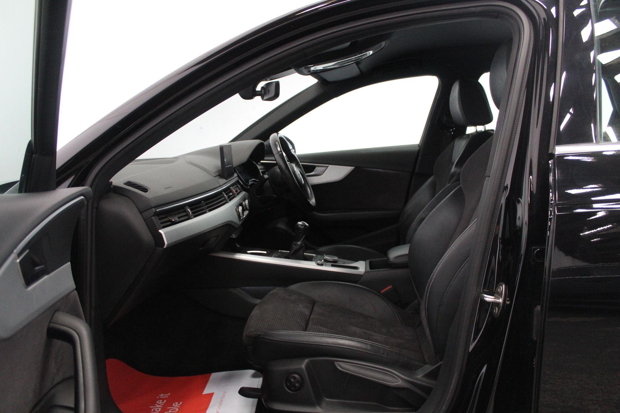 Audi A4 view 49