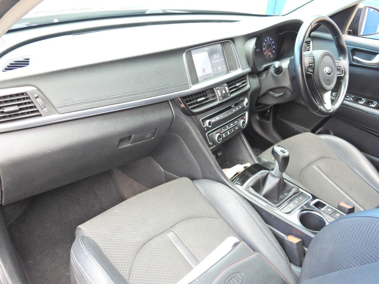 Kia Optima view 4
