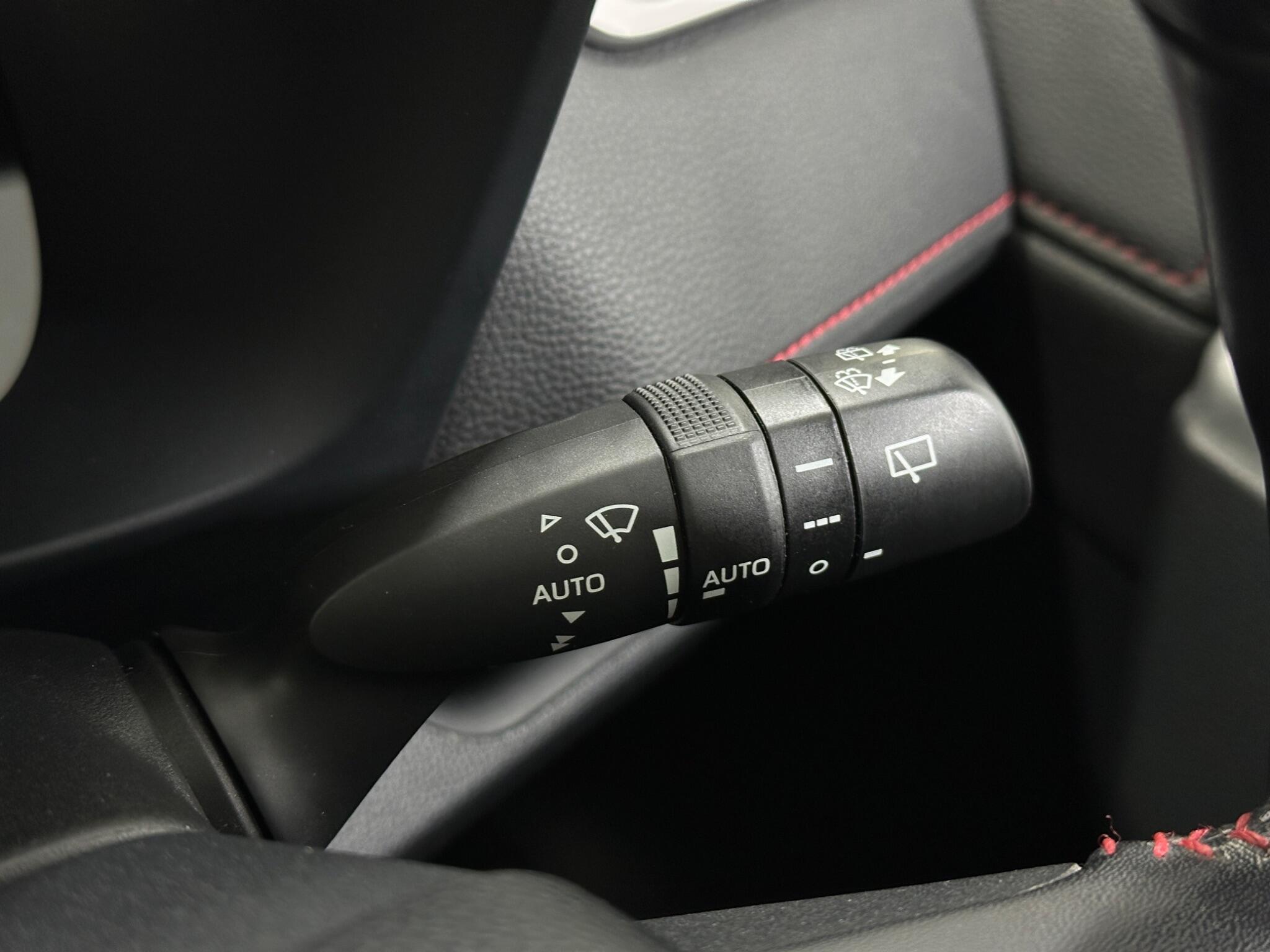 Toyota Rav4 view 17