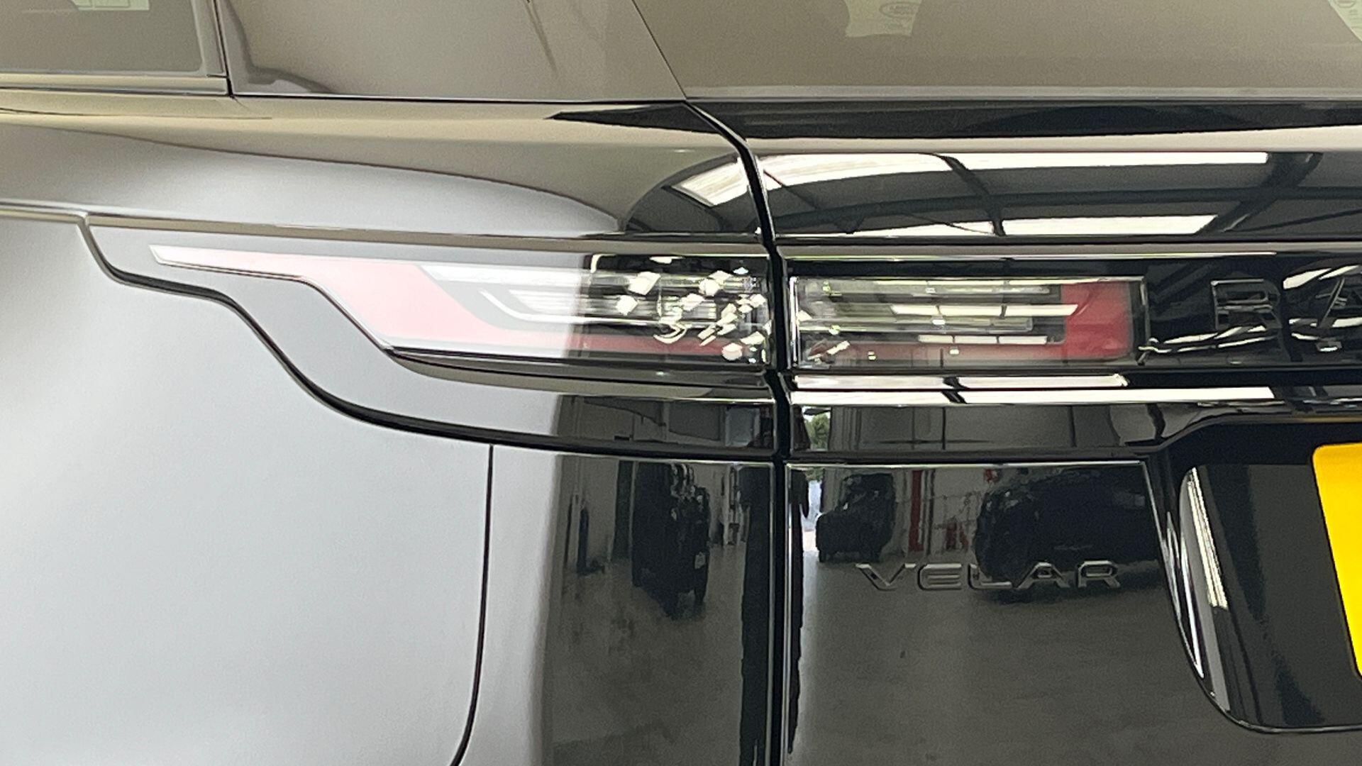 Land Rover Range Rover Velar view 19