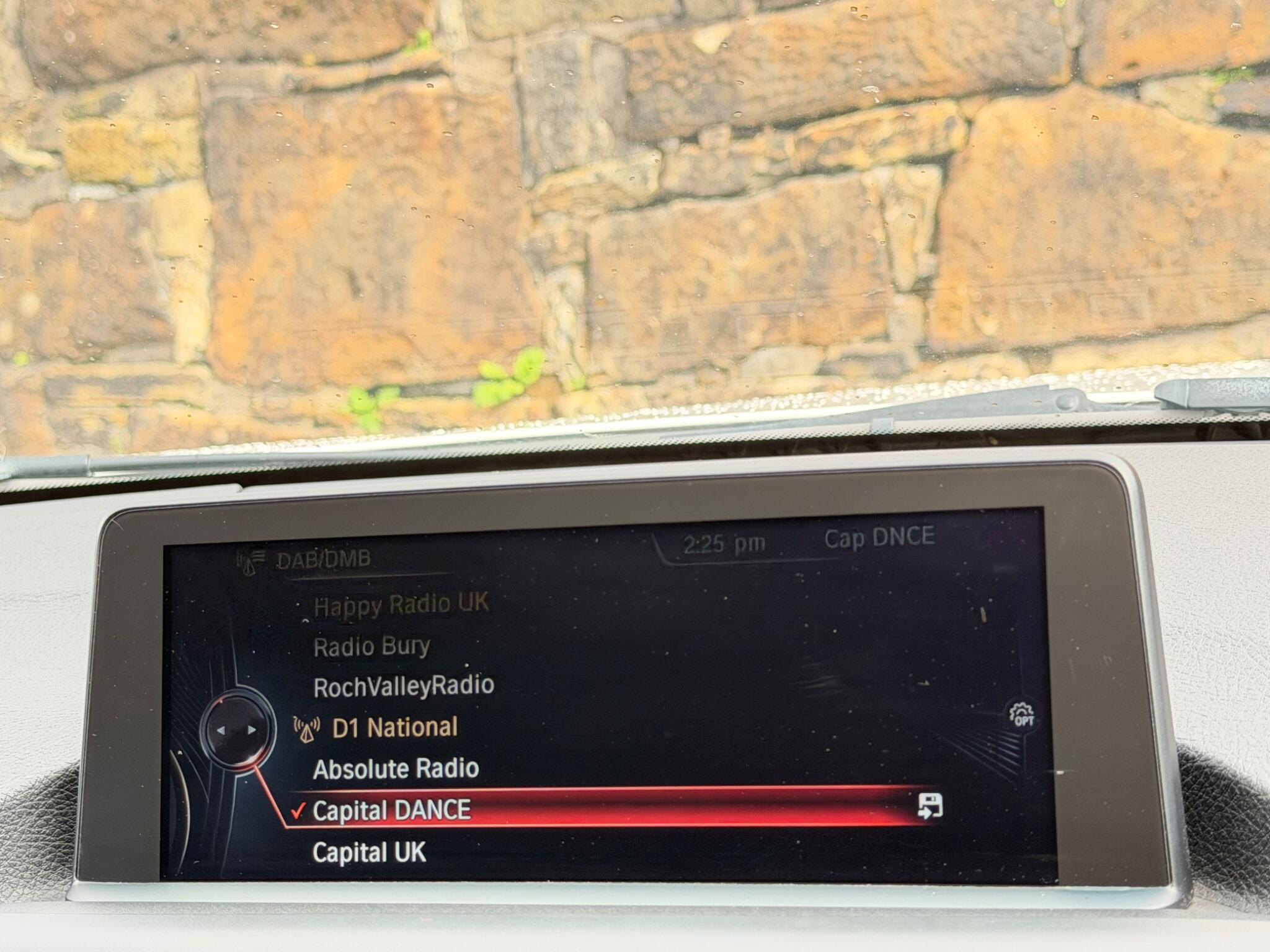 BMW 1 Series view 31