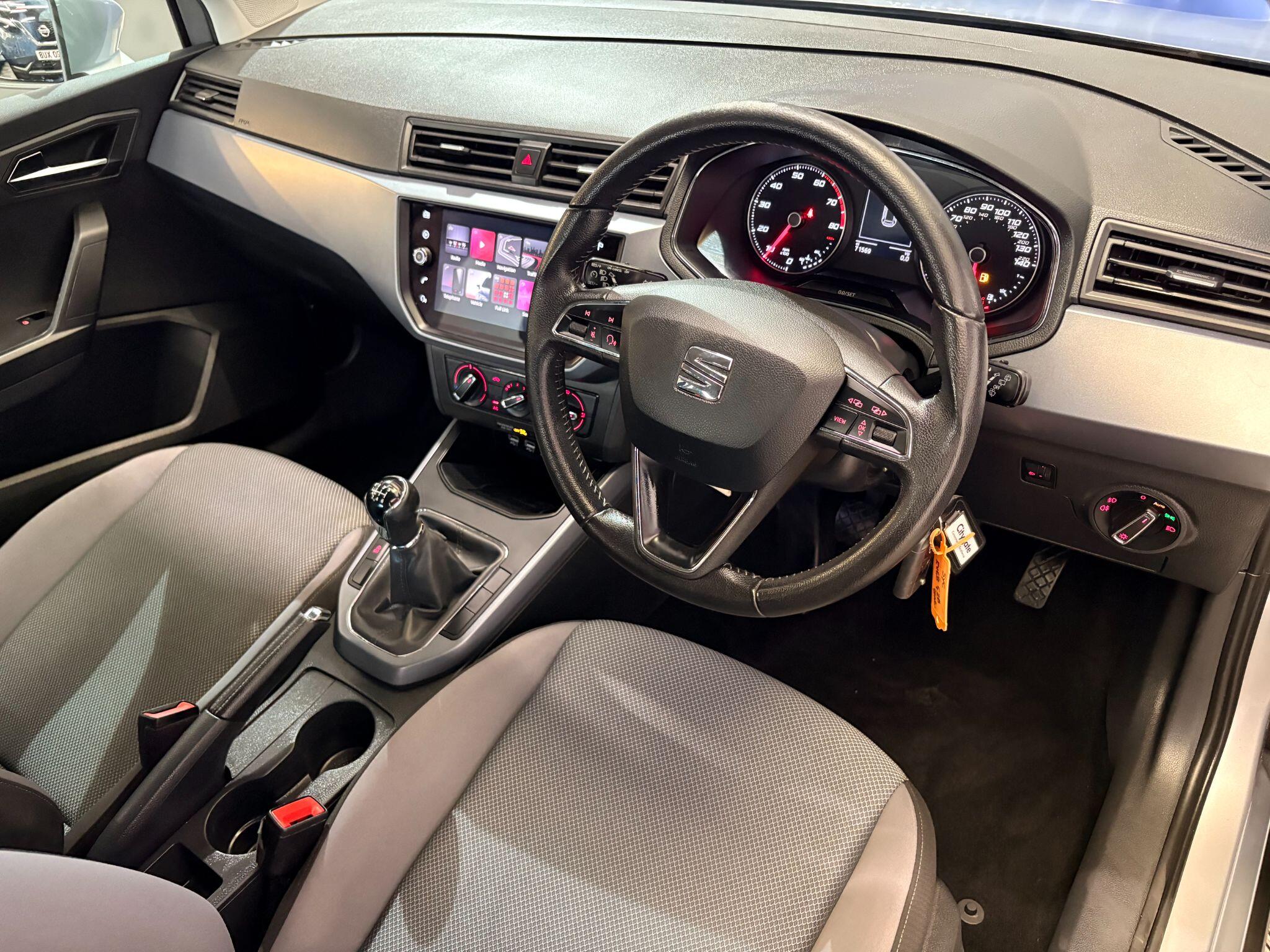 Seat Arona view 25