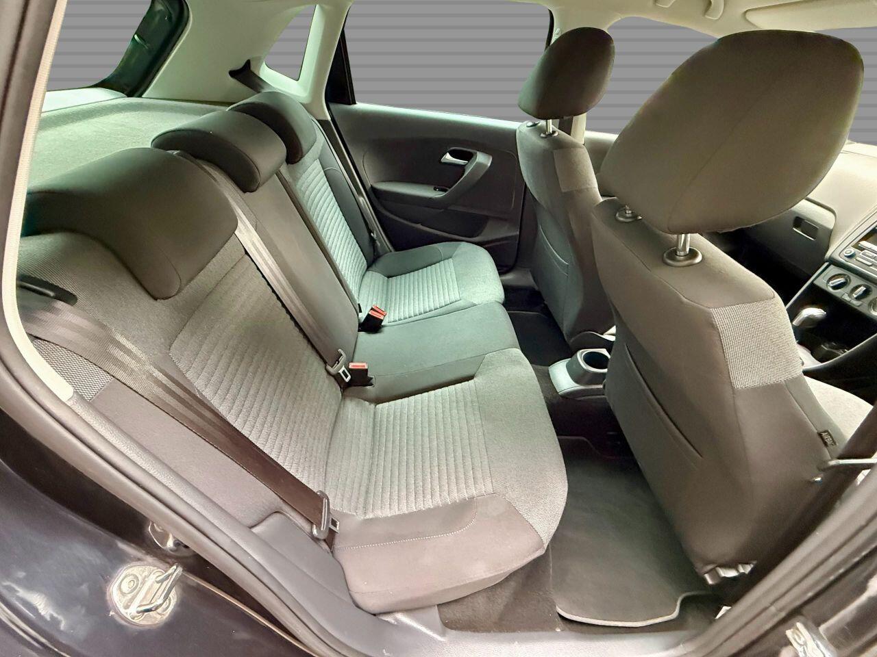 Volkswagen Polo view 22