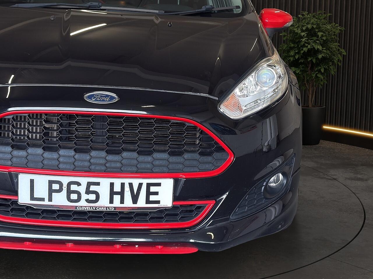 Ford Fiesta view 6