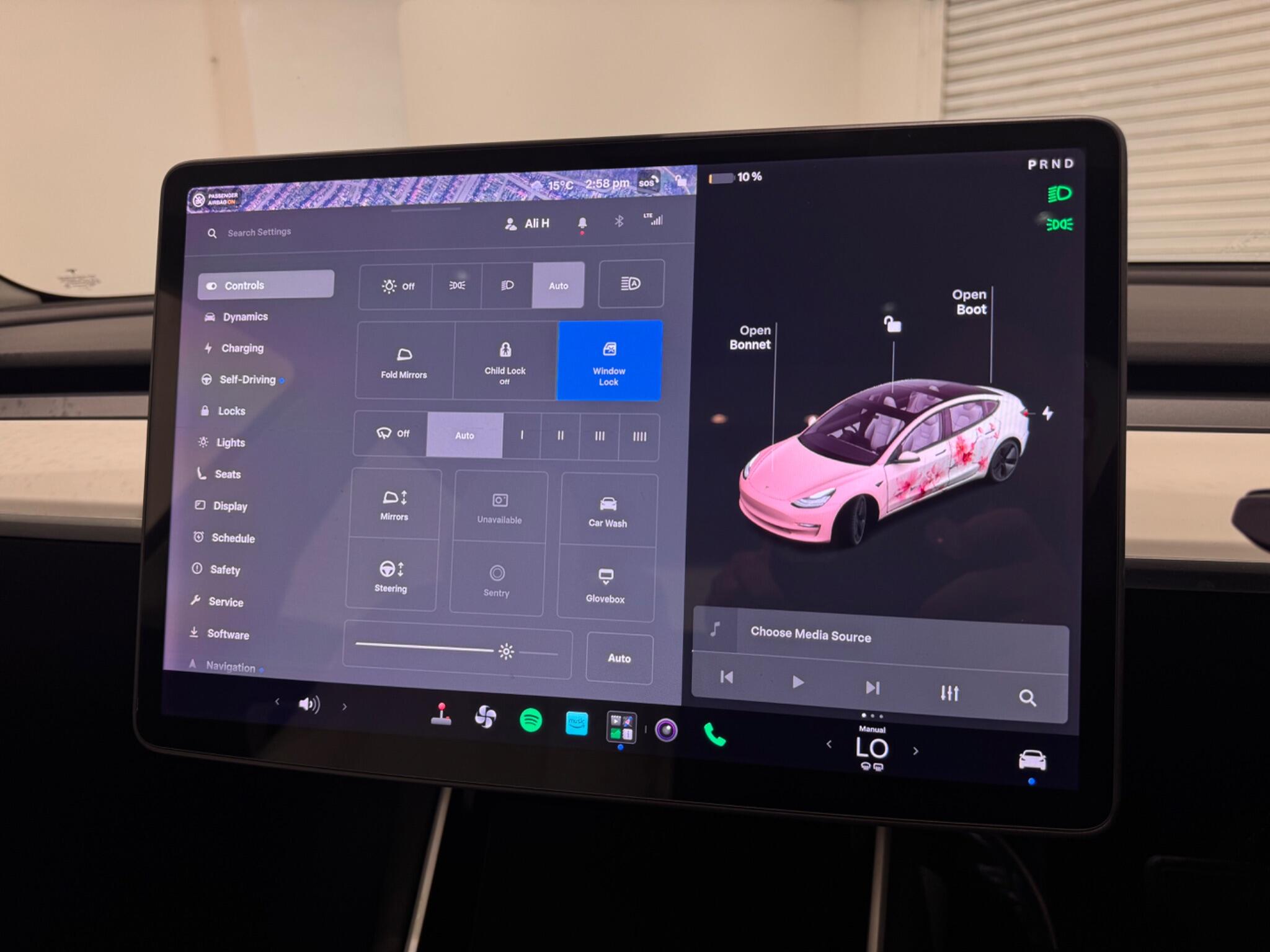 Tesla Model 3 view 18