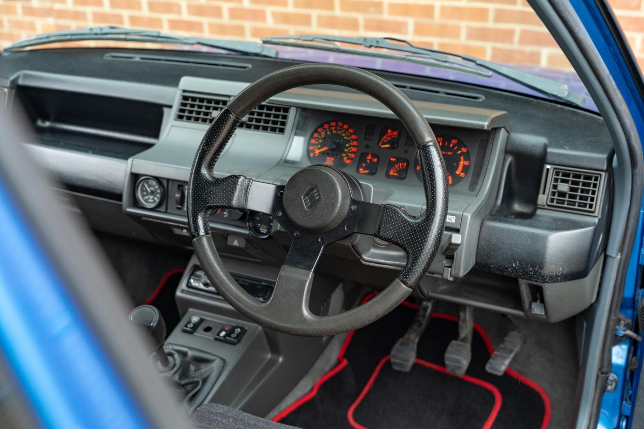 Renault R 5 view 20