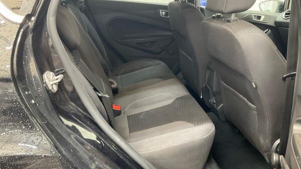Ford Fiesta view 3