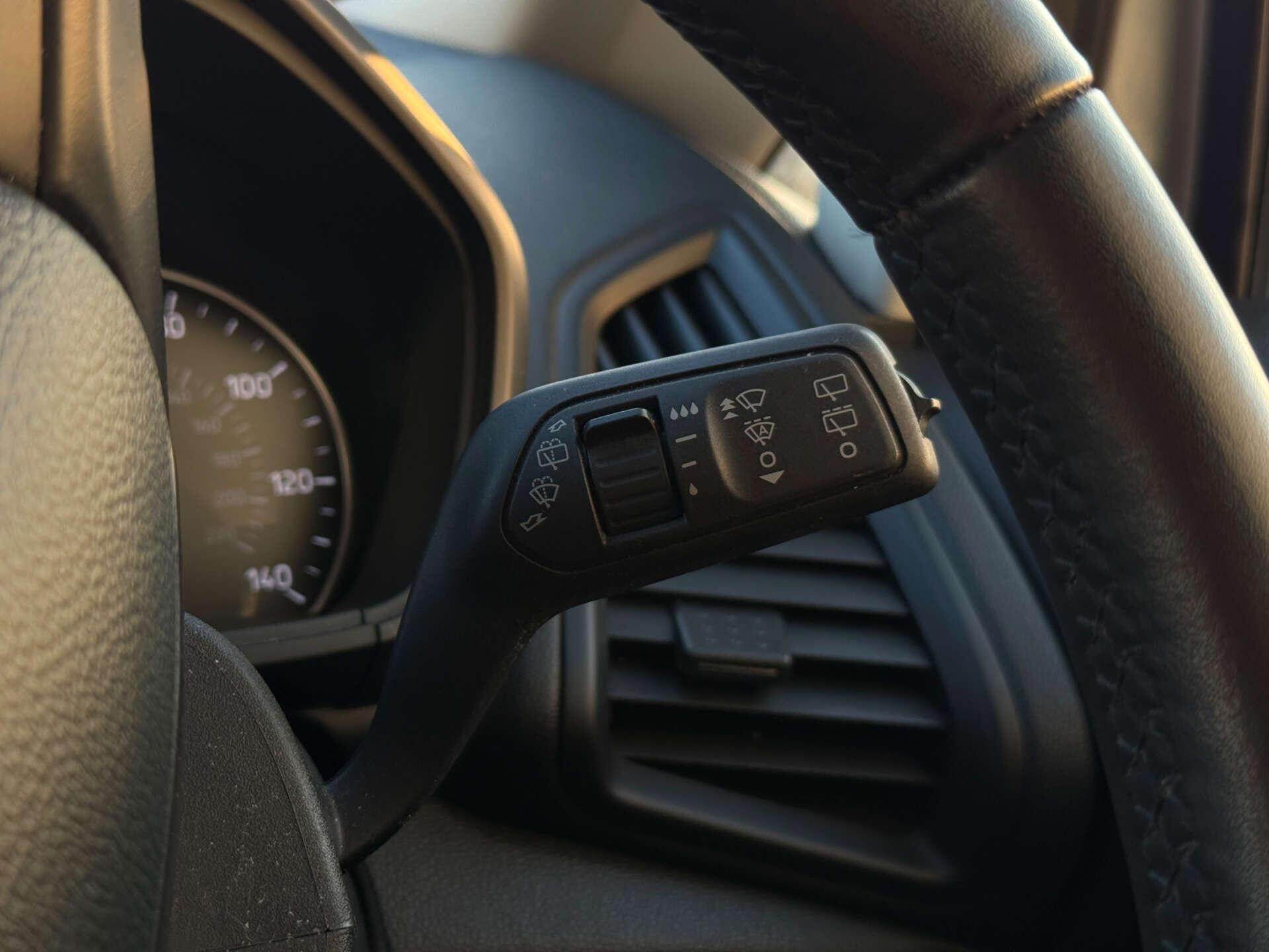 Ford Ecosport view 49