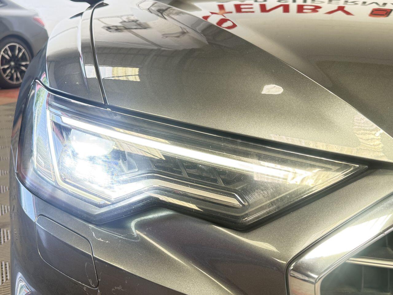 Audi A6 Avant view 26