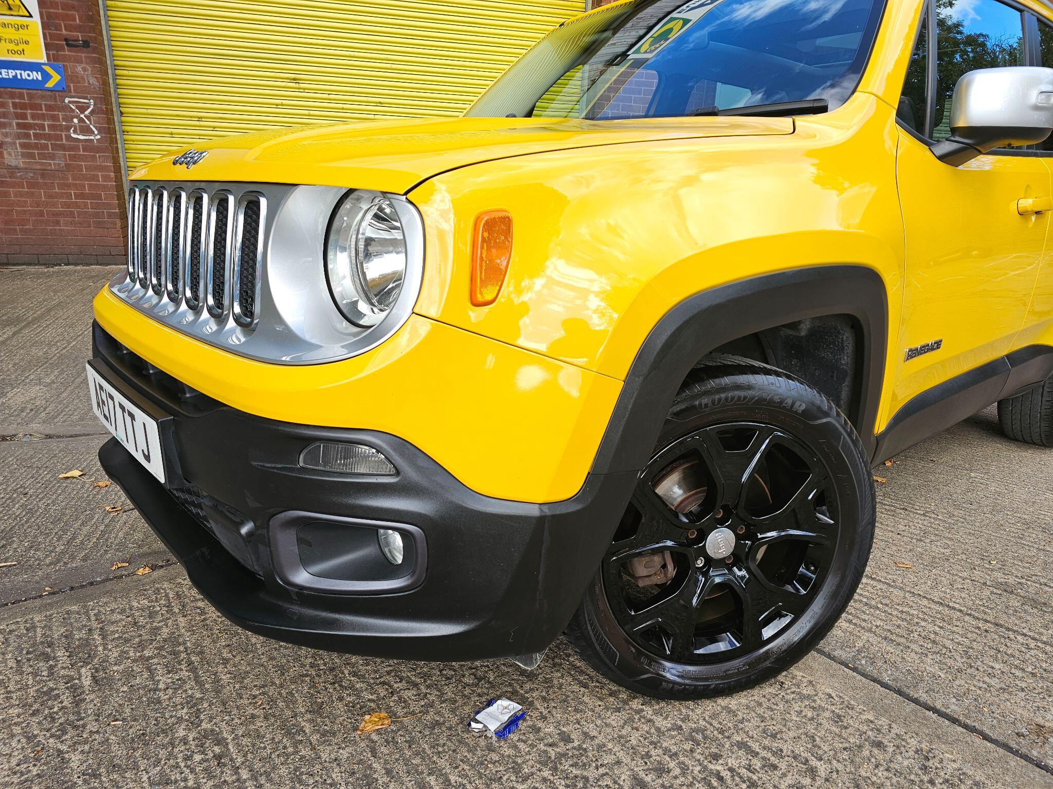 Jeep Renegade view 47