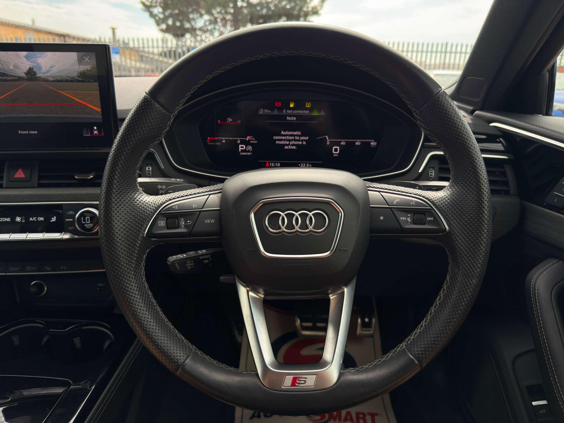Audi A4 view 54