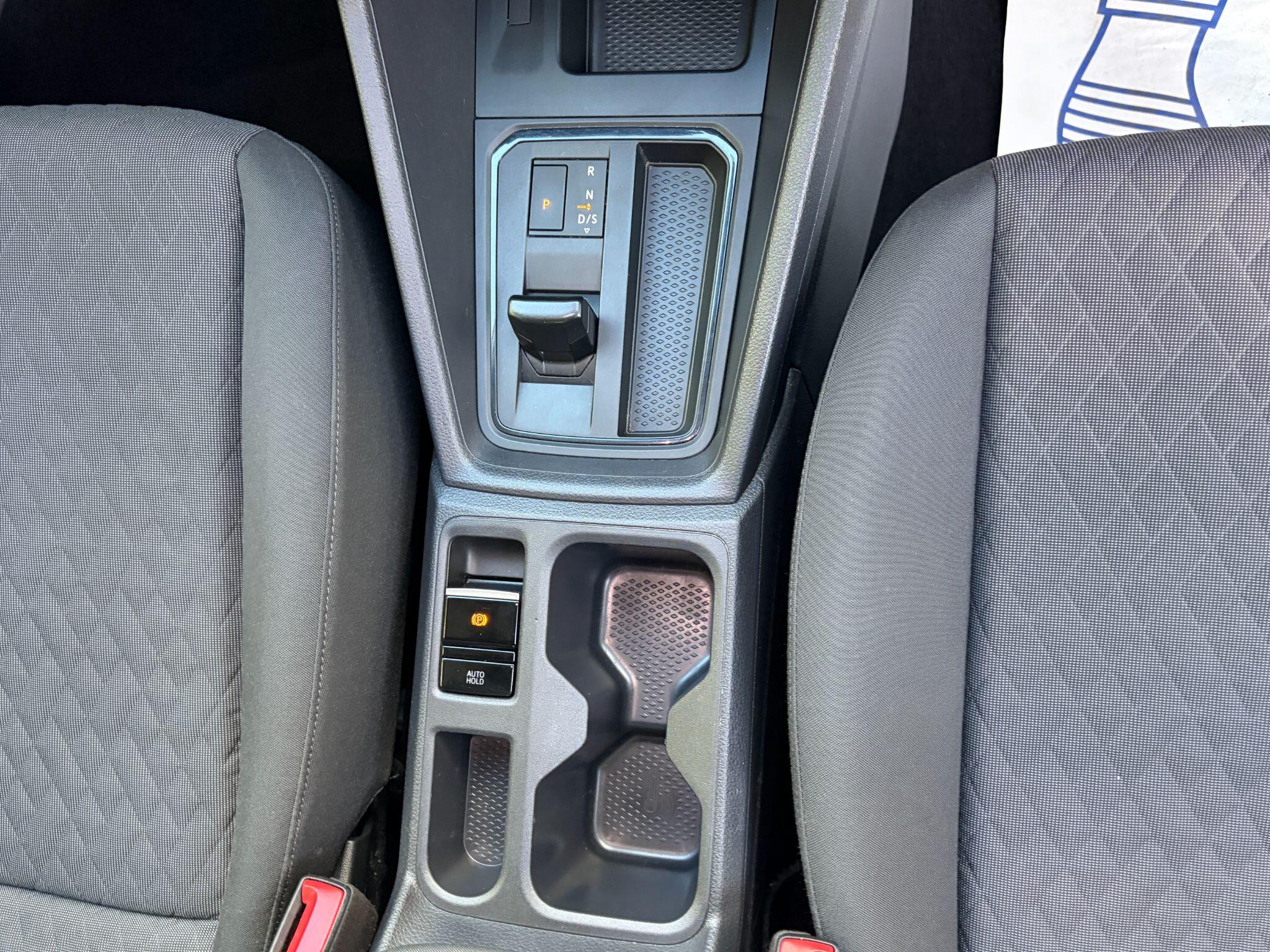 Volkswagen Caddy Maxi view 25