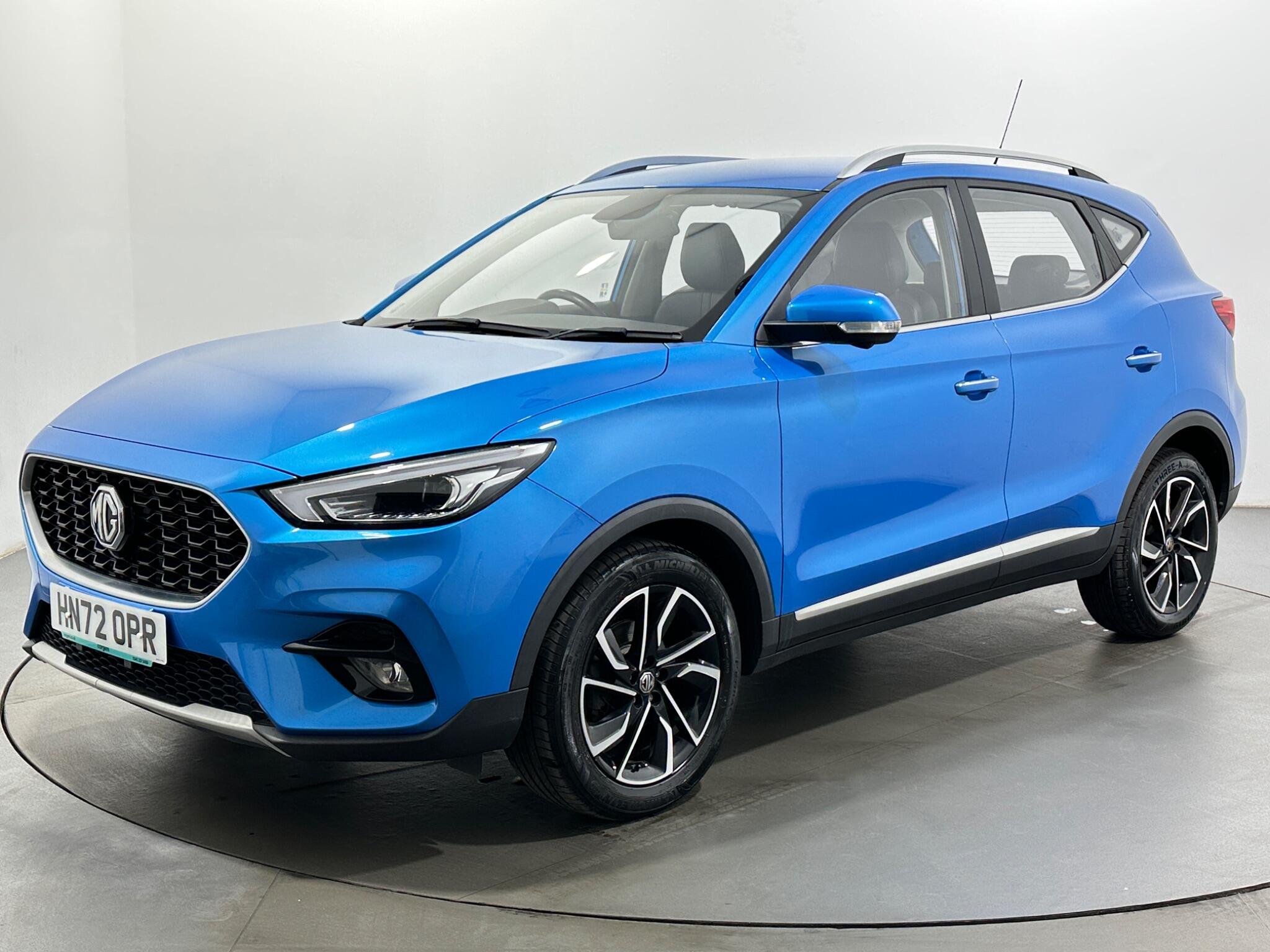MG ZS view 4