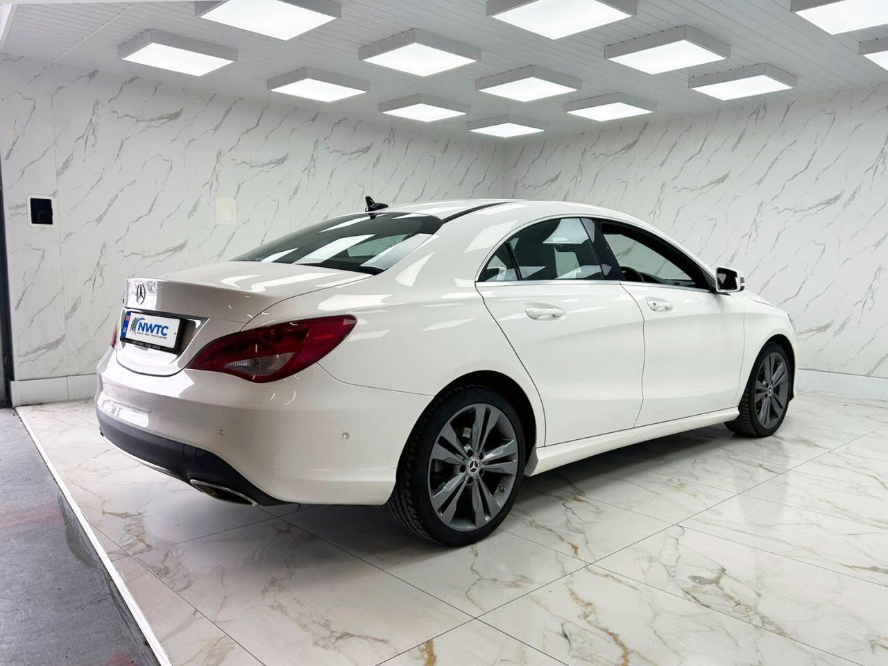Mercedes-Benz Cla view 12