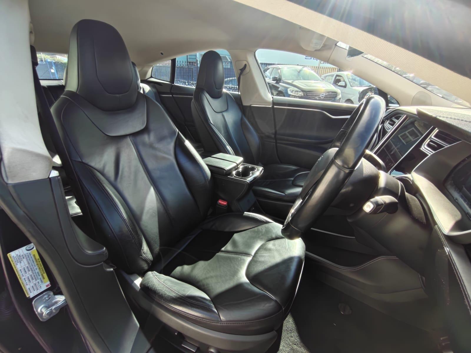 Tesla Model S view 14