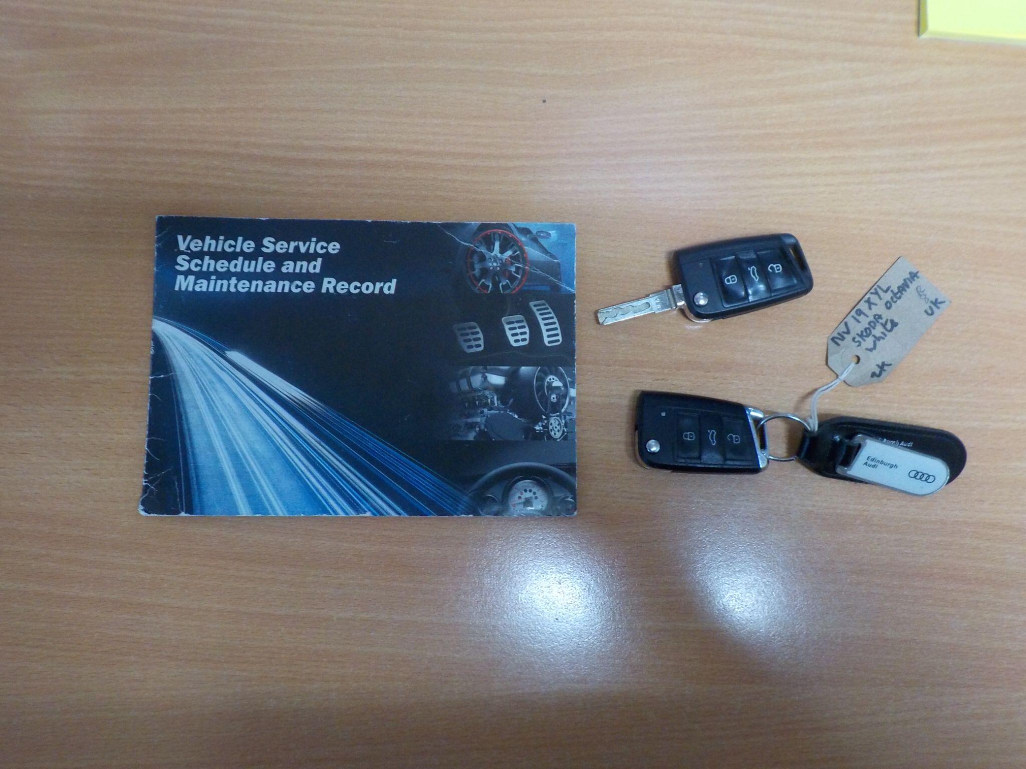 Skoda Octavia 1.6 TDI CR S Estate 5dr Diesel Manual Euro 6 (s/s) (115 ps)