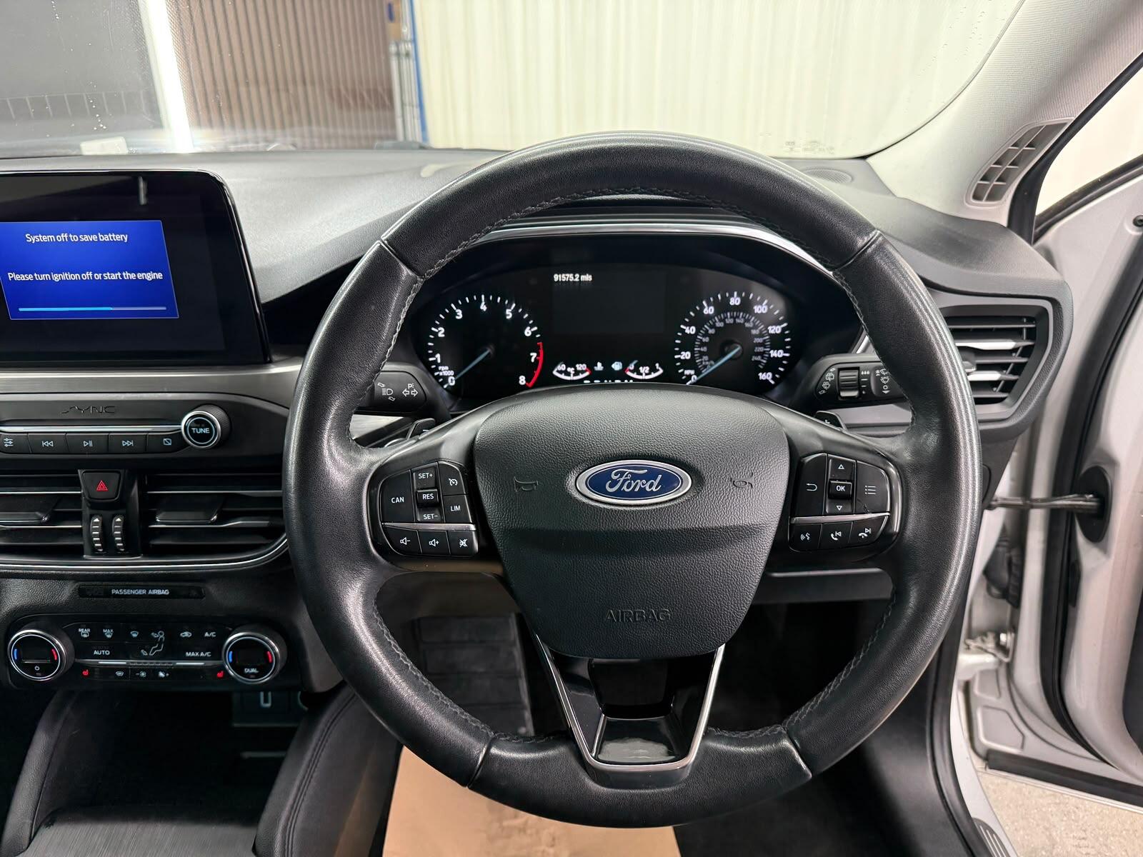 Ford Focus view 34