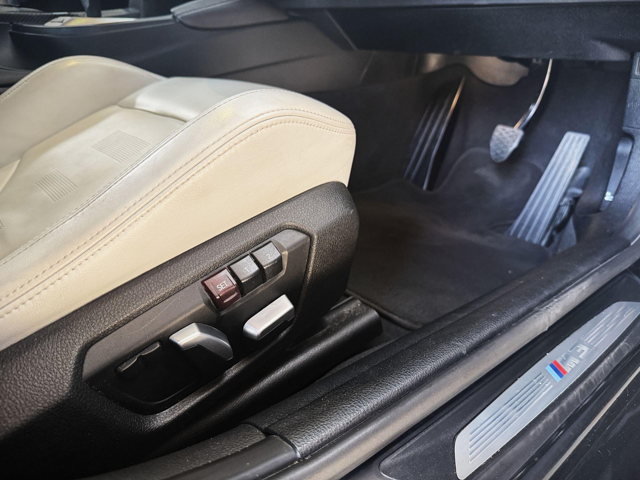 BMW M3 view 12