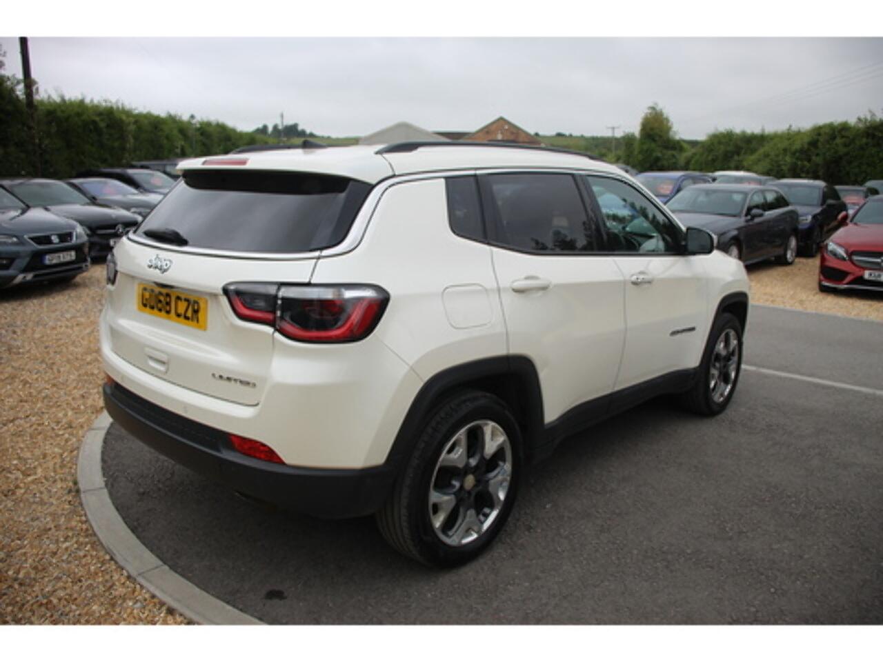 Jeep Compass view 12