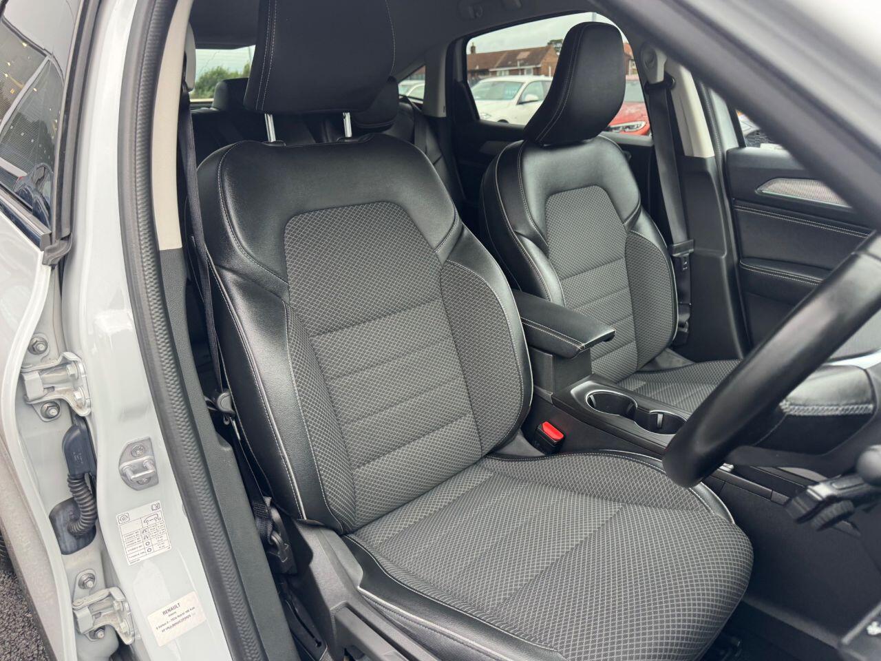 Renault Arkana view 14