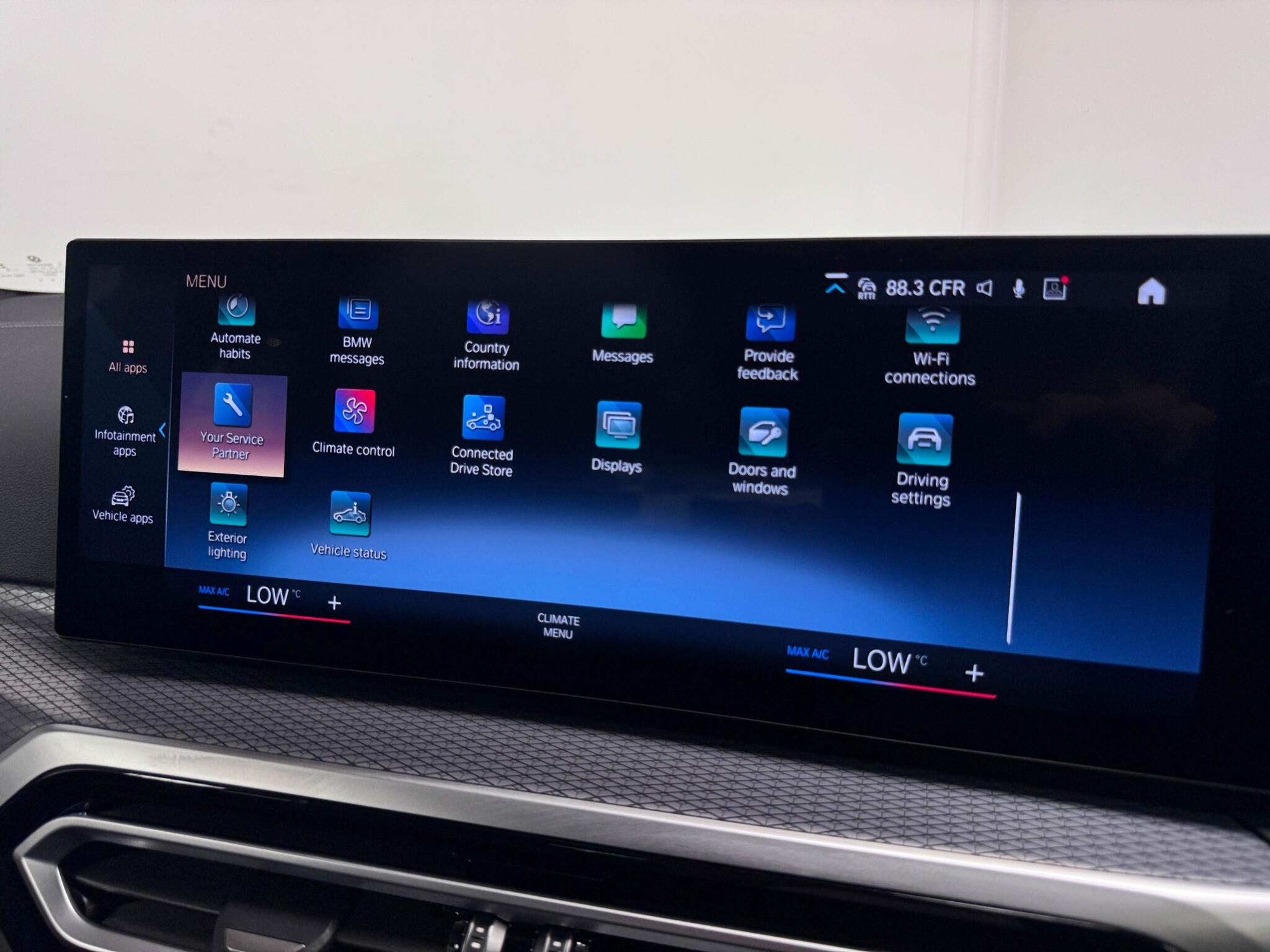 BMW I4 view 48
