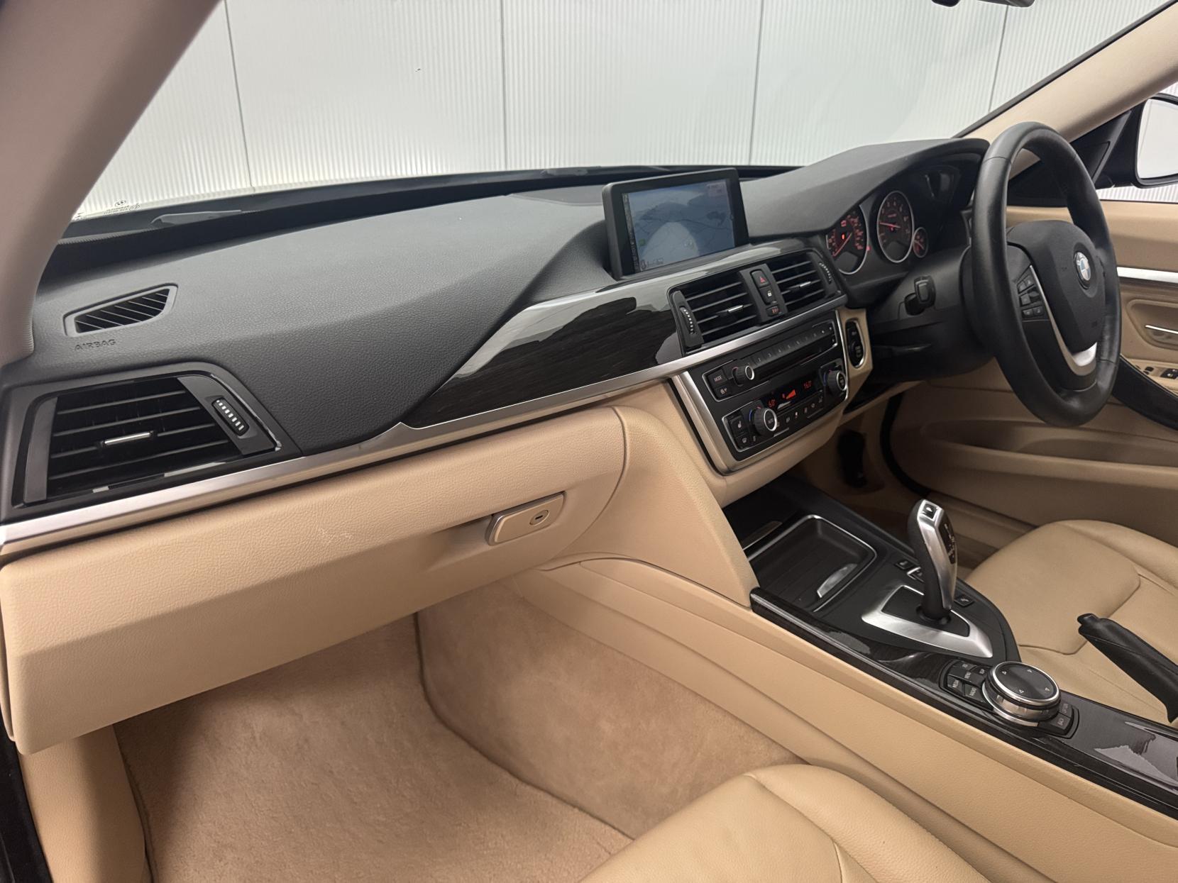 BMW 3 Series Gran Turismo view 50